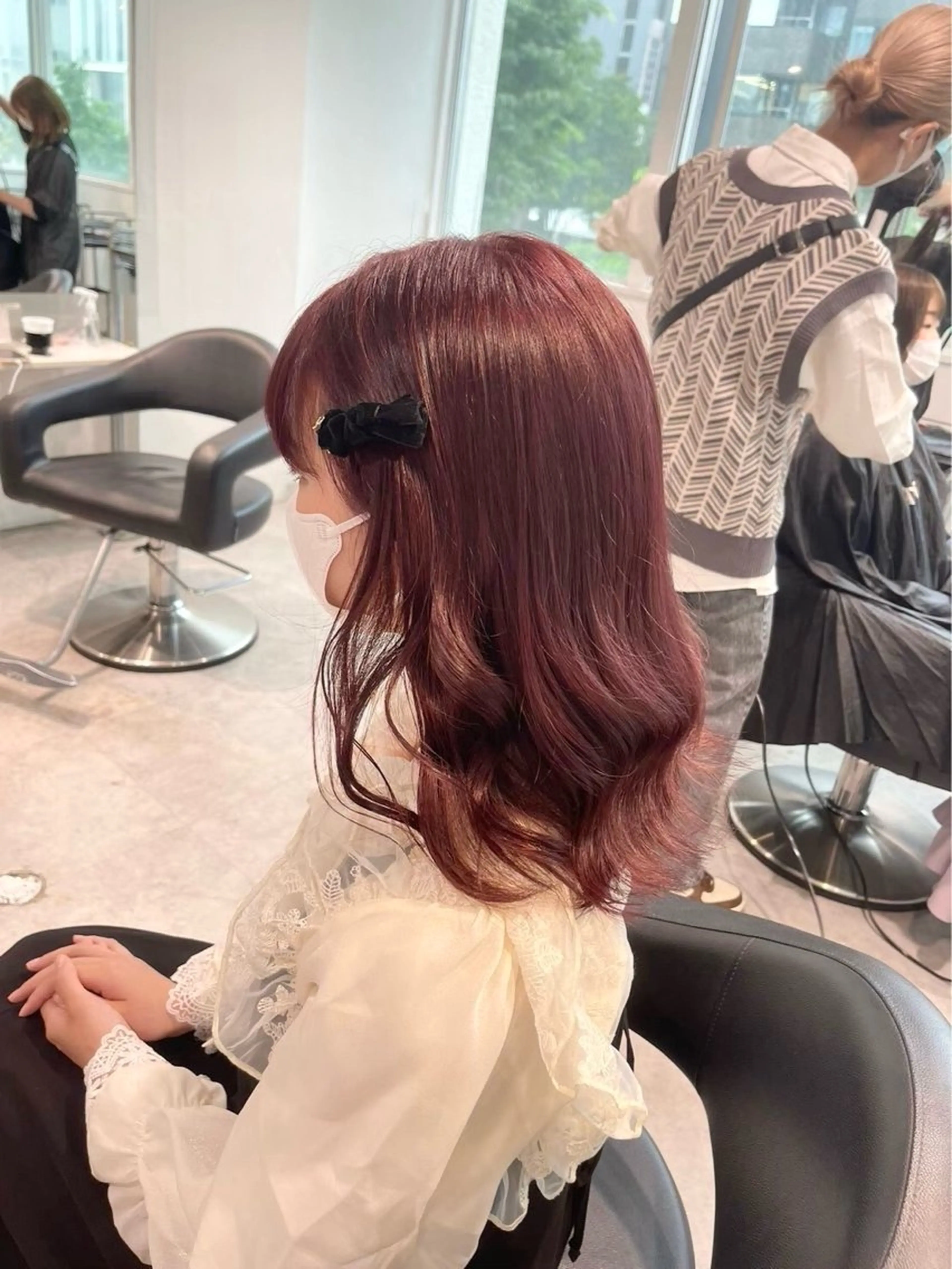 セミロング カラー オレンジ届けます🦊 HARUNEのヘアスタイル