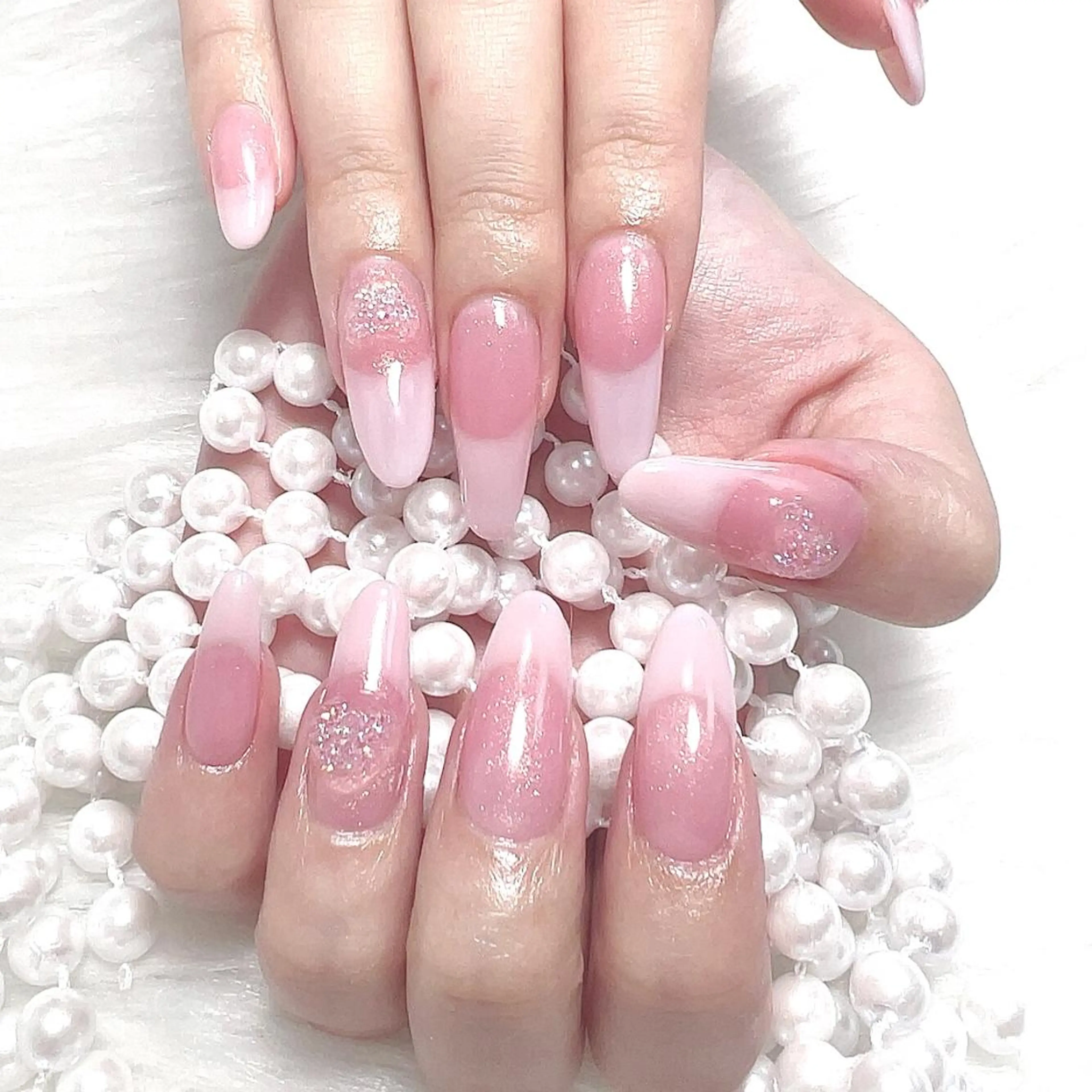 ネイル queens nailsalonのネイルデザイン