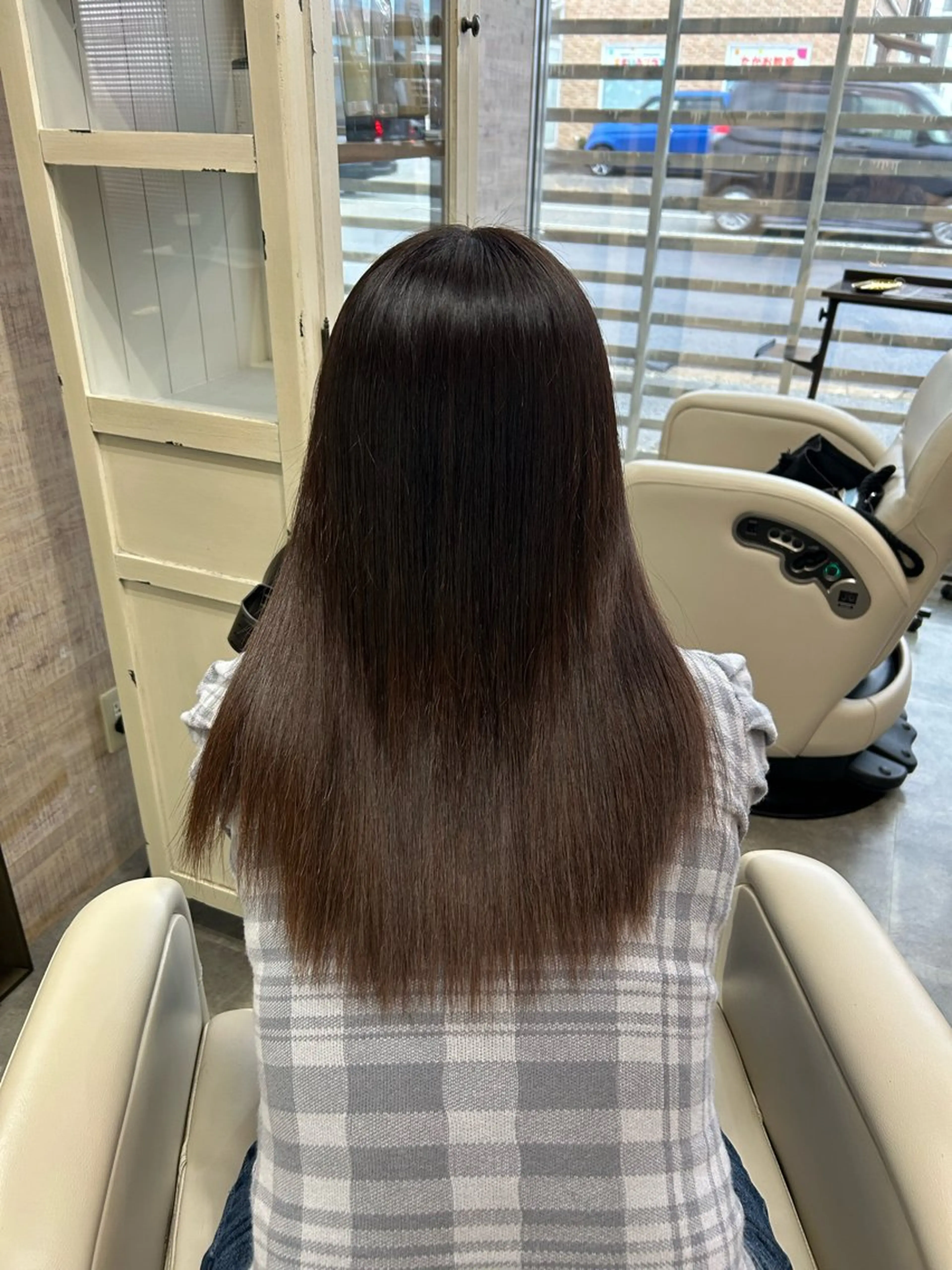 セミロング カット 縮毛矯正 BALANCE ゆなのヘアスタイル