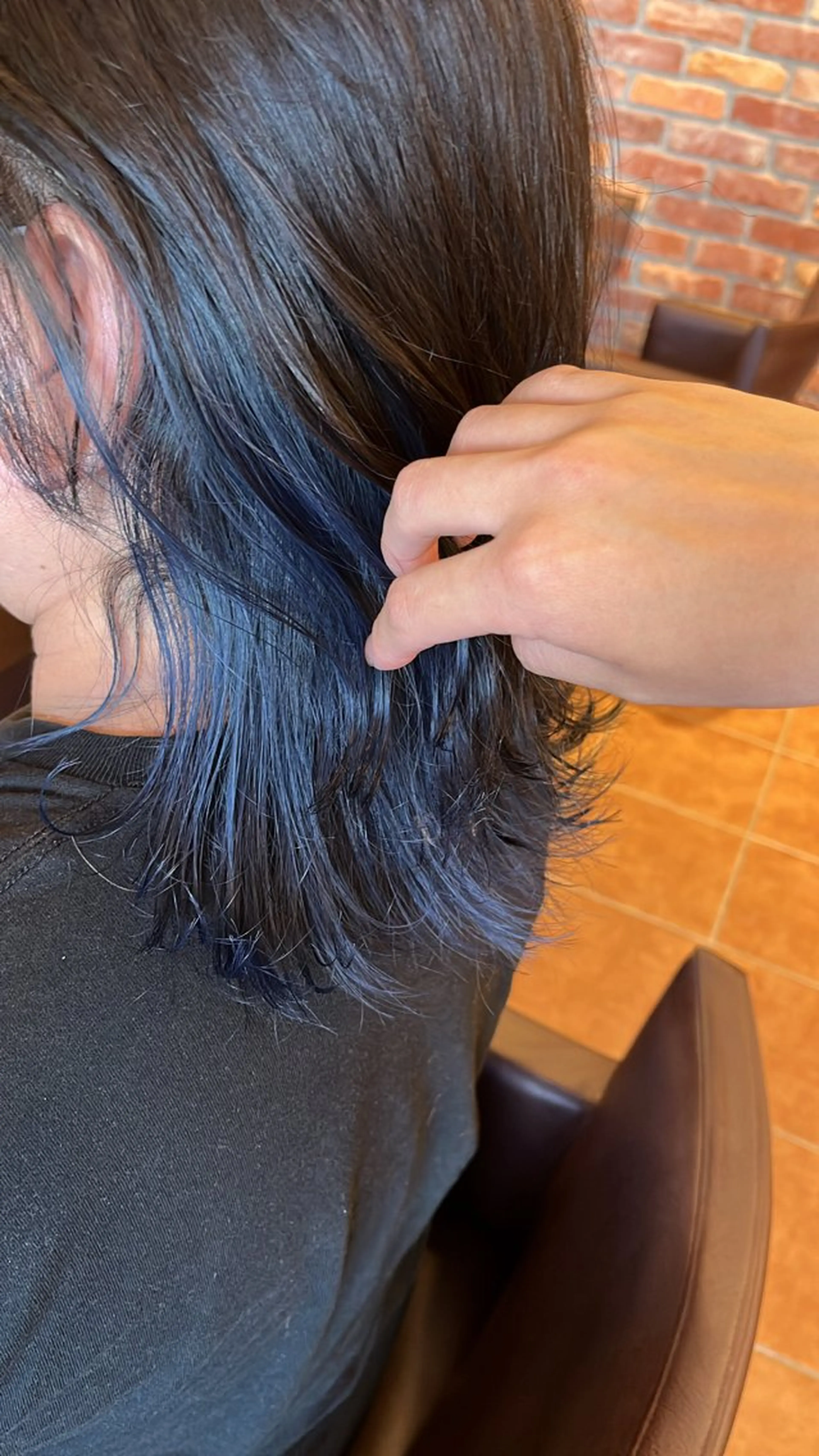 ミディアム カラー ブリーチ インナーカラー 齊藤 衣梨佳のヘアスタイル