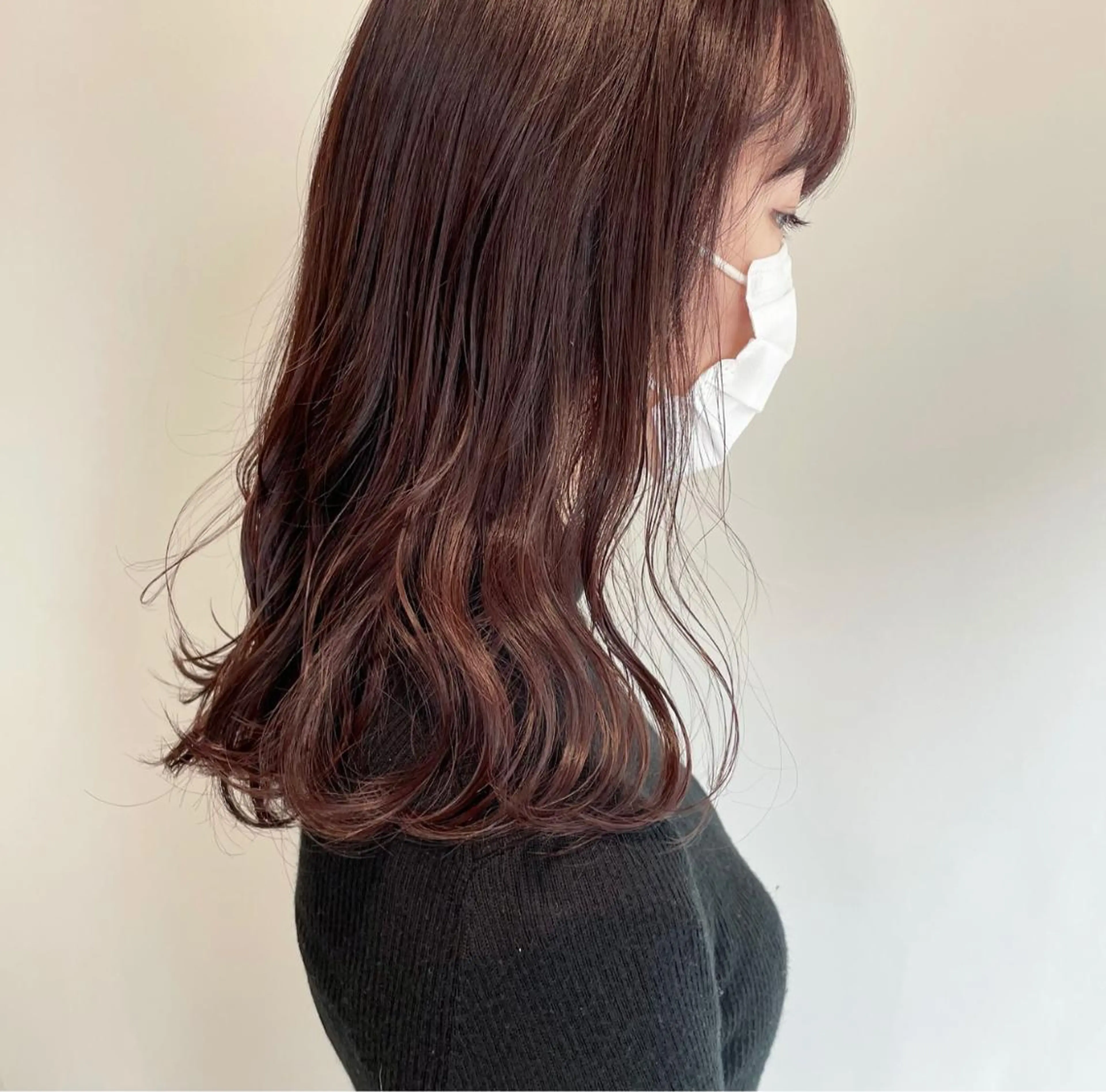 カラー 山口 莉奈のヘアスタイル