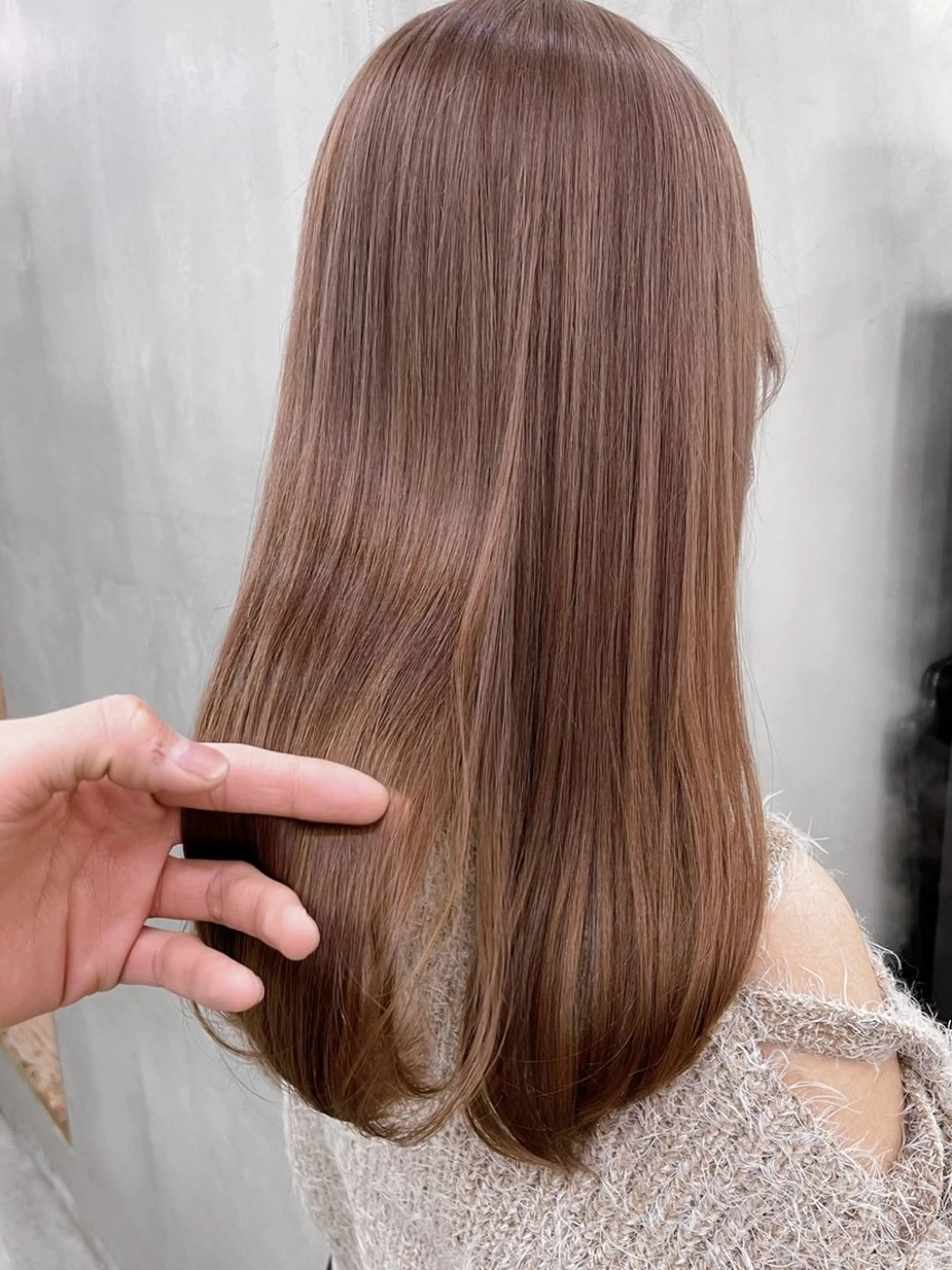 ロング カラー ベージュカラー ココアベージュ カット ヘアカラー トリートメント ブリーチダブルカラー 【koide】のヘアスタイル