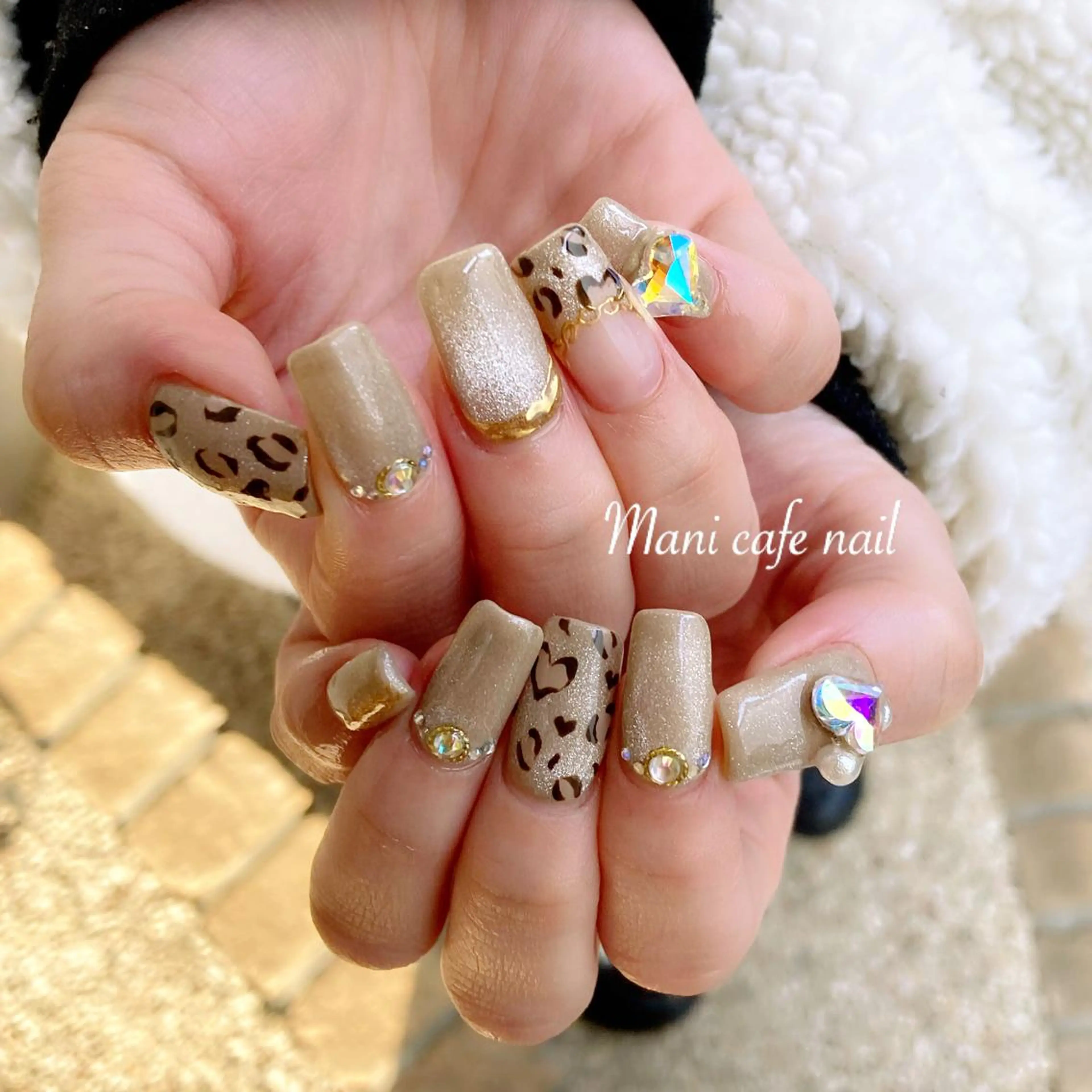 ネイル 持ち込み ハンドネイル Mani cafe nailのネイルデザイン