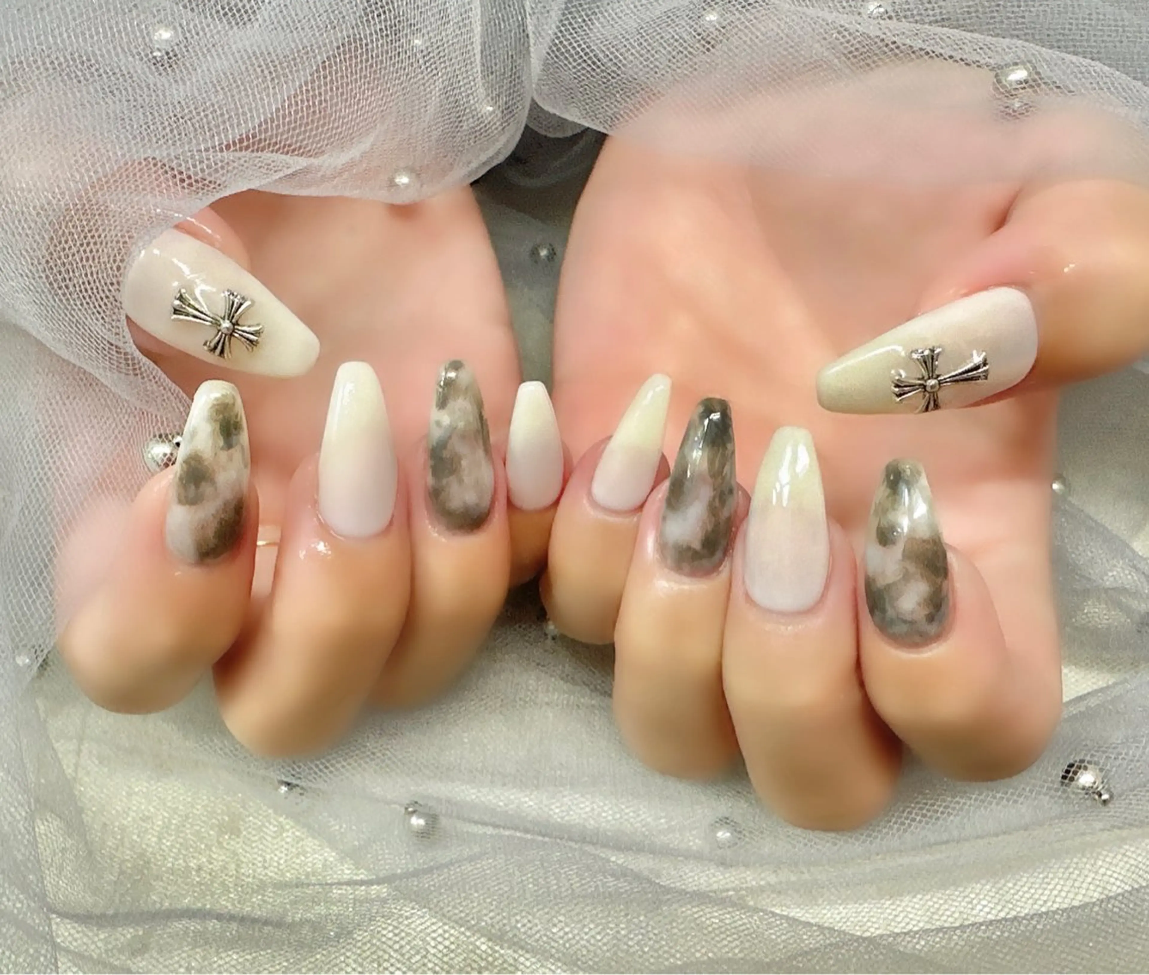 ネイル Luna K.のネイルデザイン