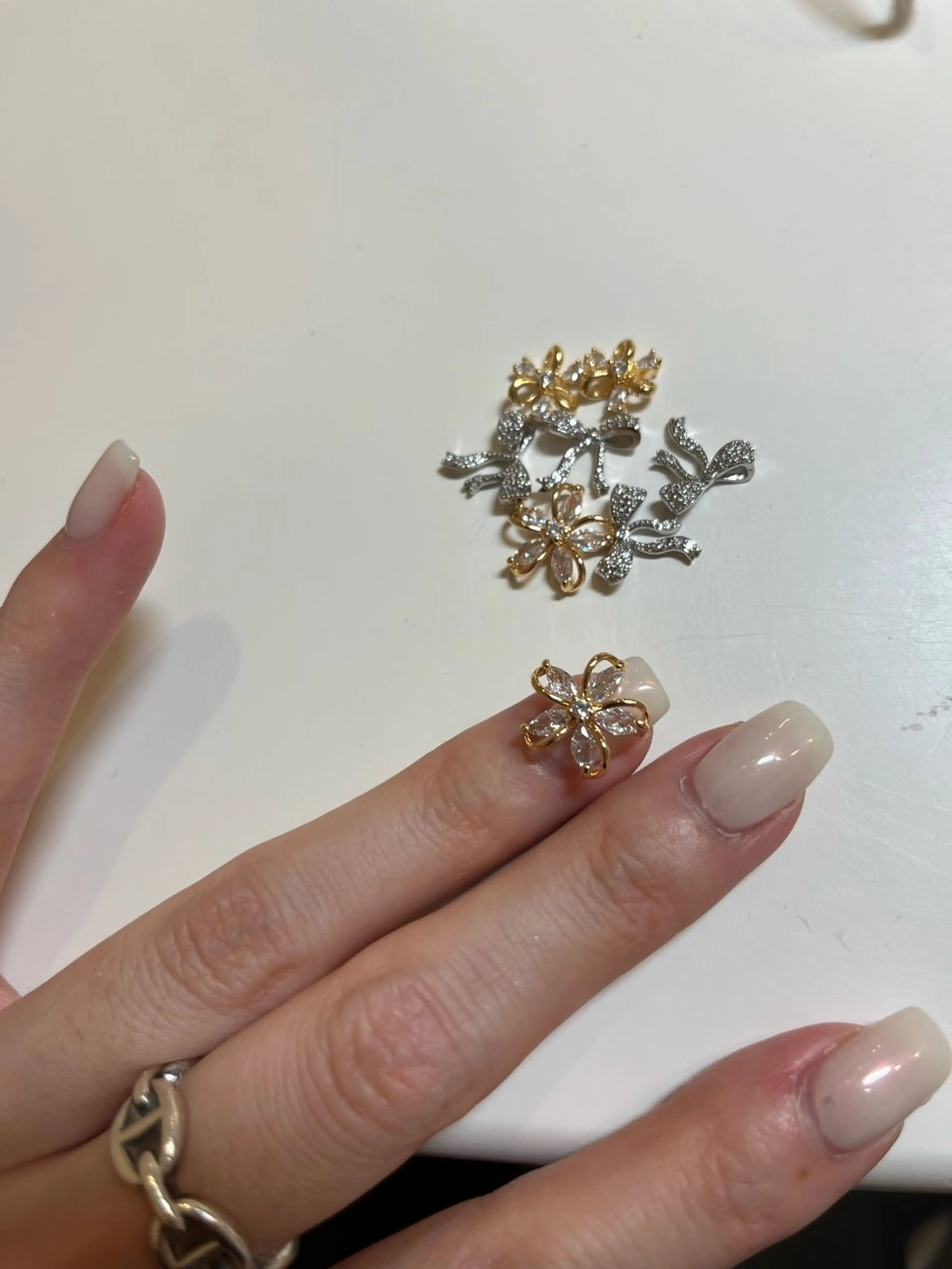 ネイル 【LINON】 airiのネイルデザイン