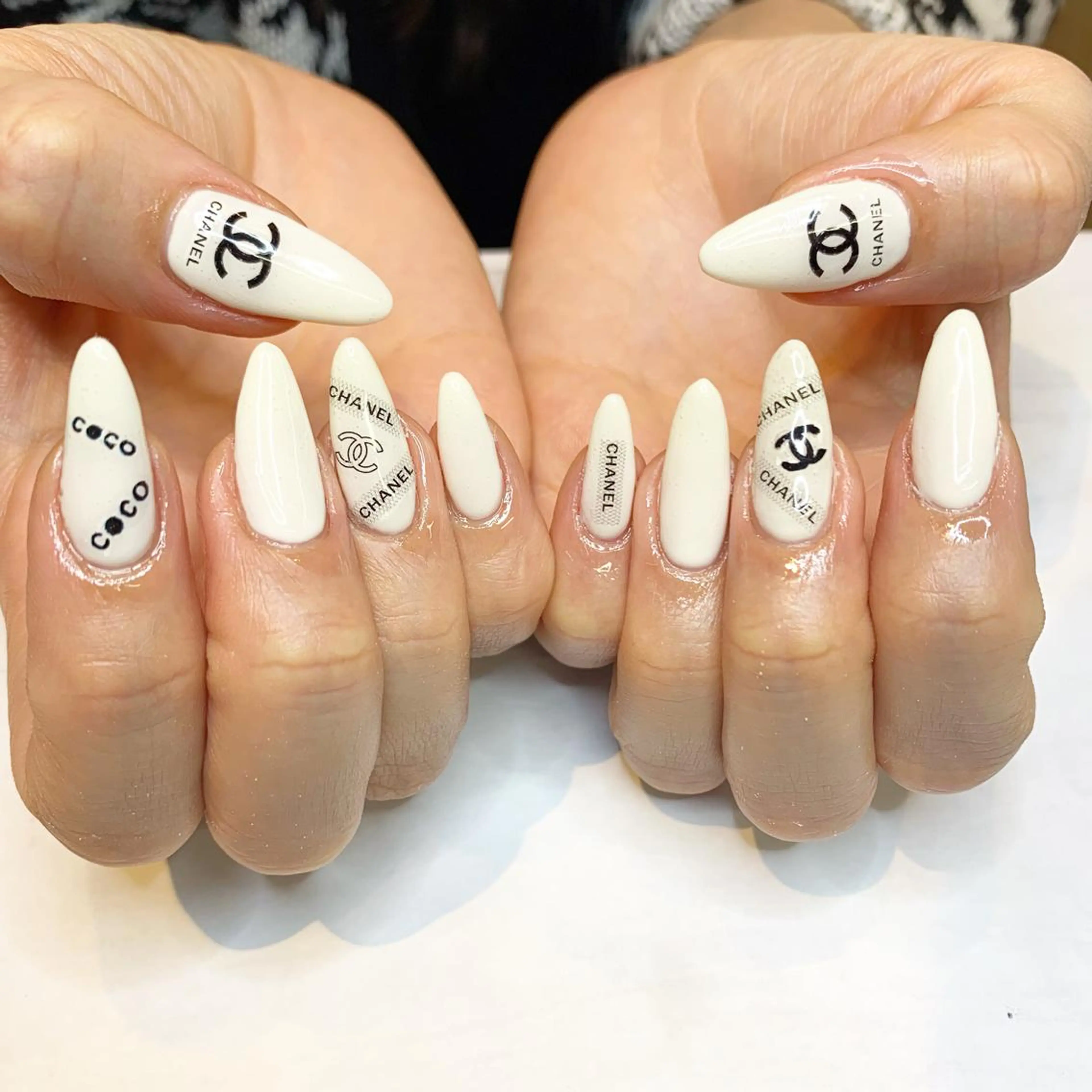 ネイル アートネイル 持ち込み スカルプネイル シンプルネイル ハンドネイル フットネイル Adite nailのネイルデザイン