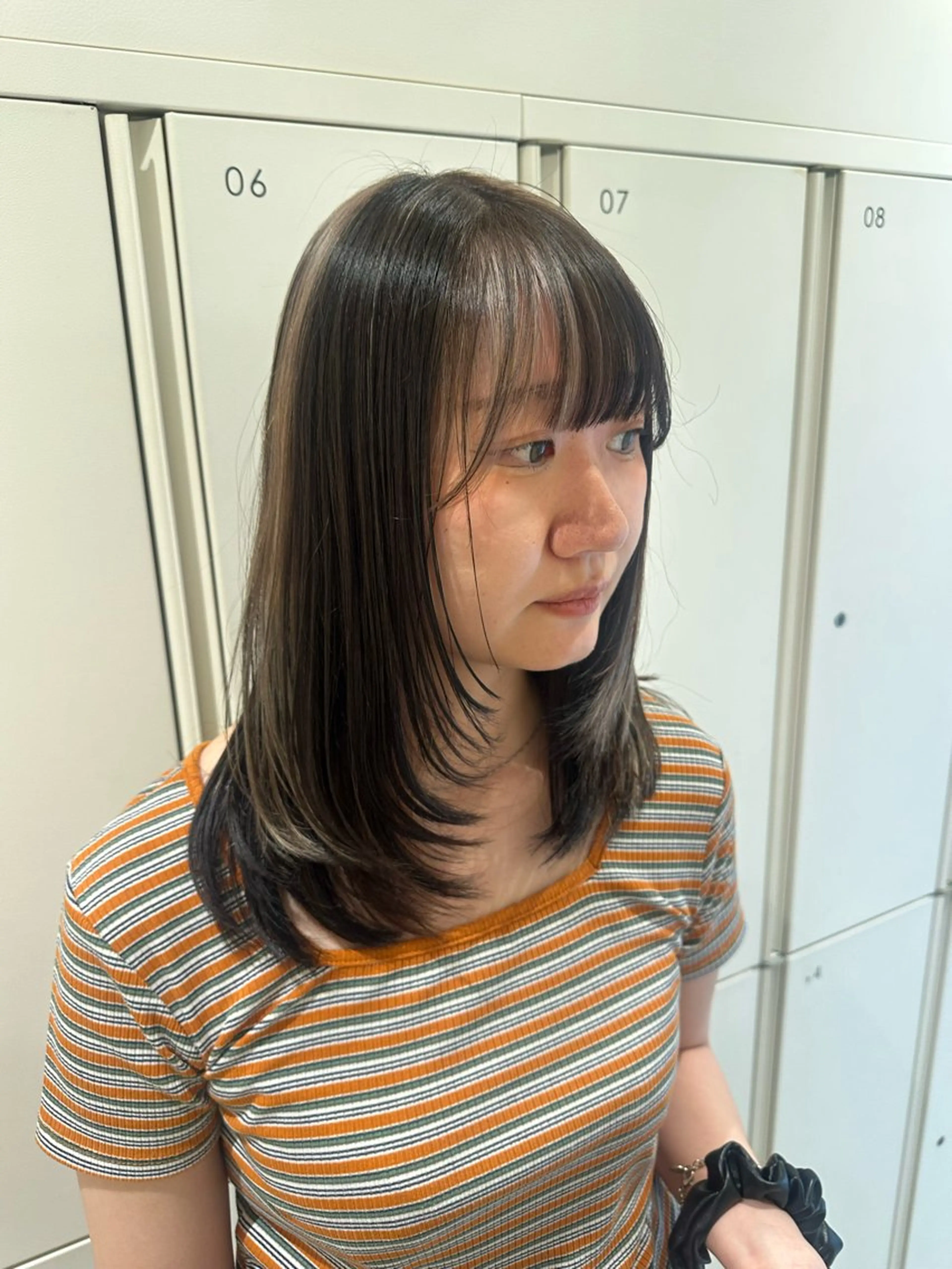 ロング カラー ヘアアレンジ タイトボブ個性派カラ ーAKANEのヘアスタイル