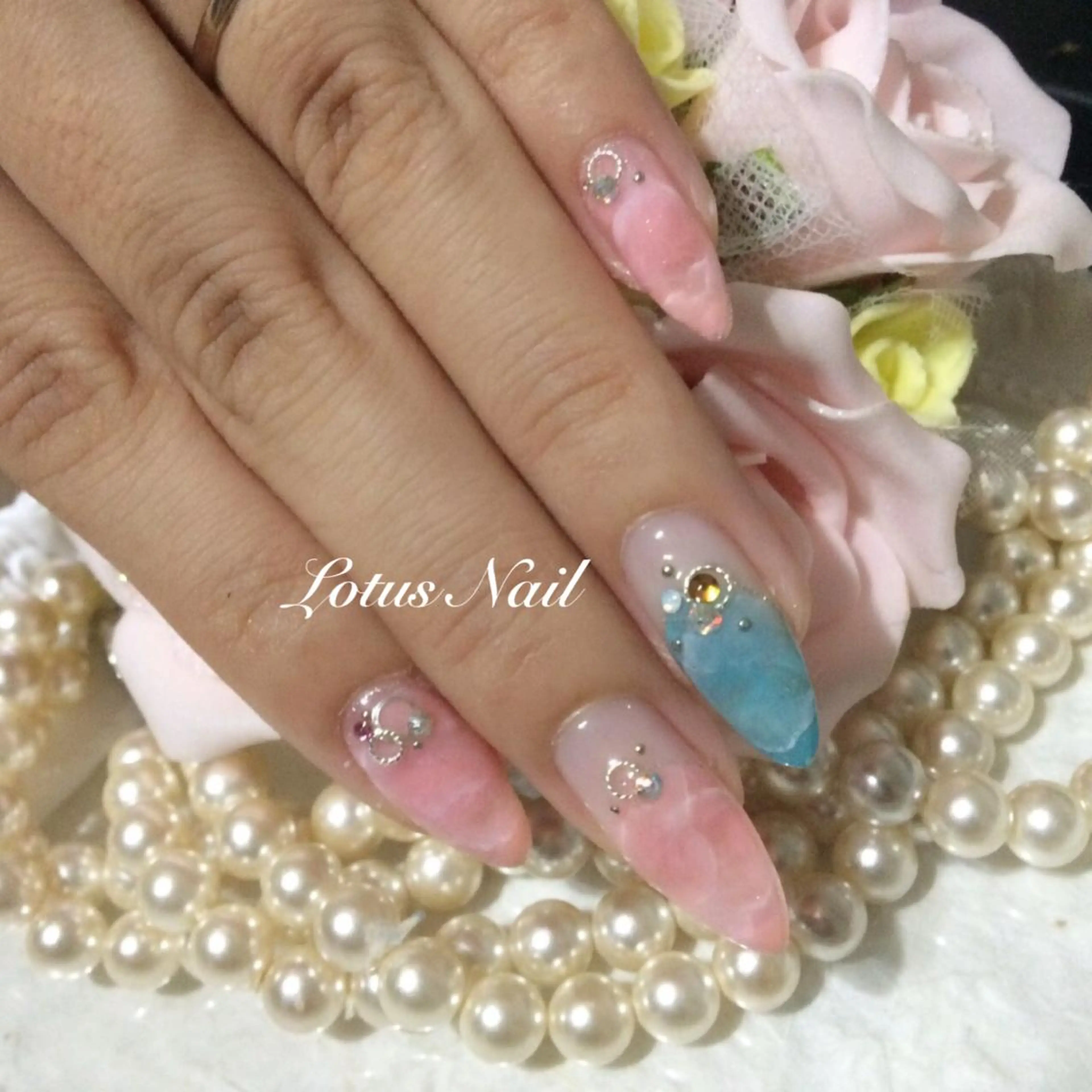 ネイル Lotus Nailのネイルデザイン