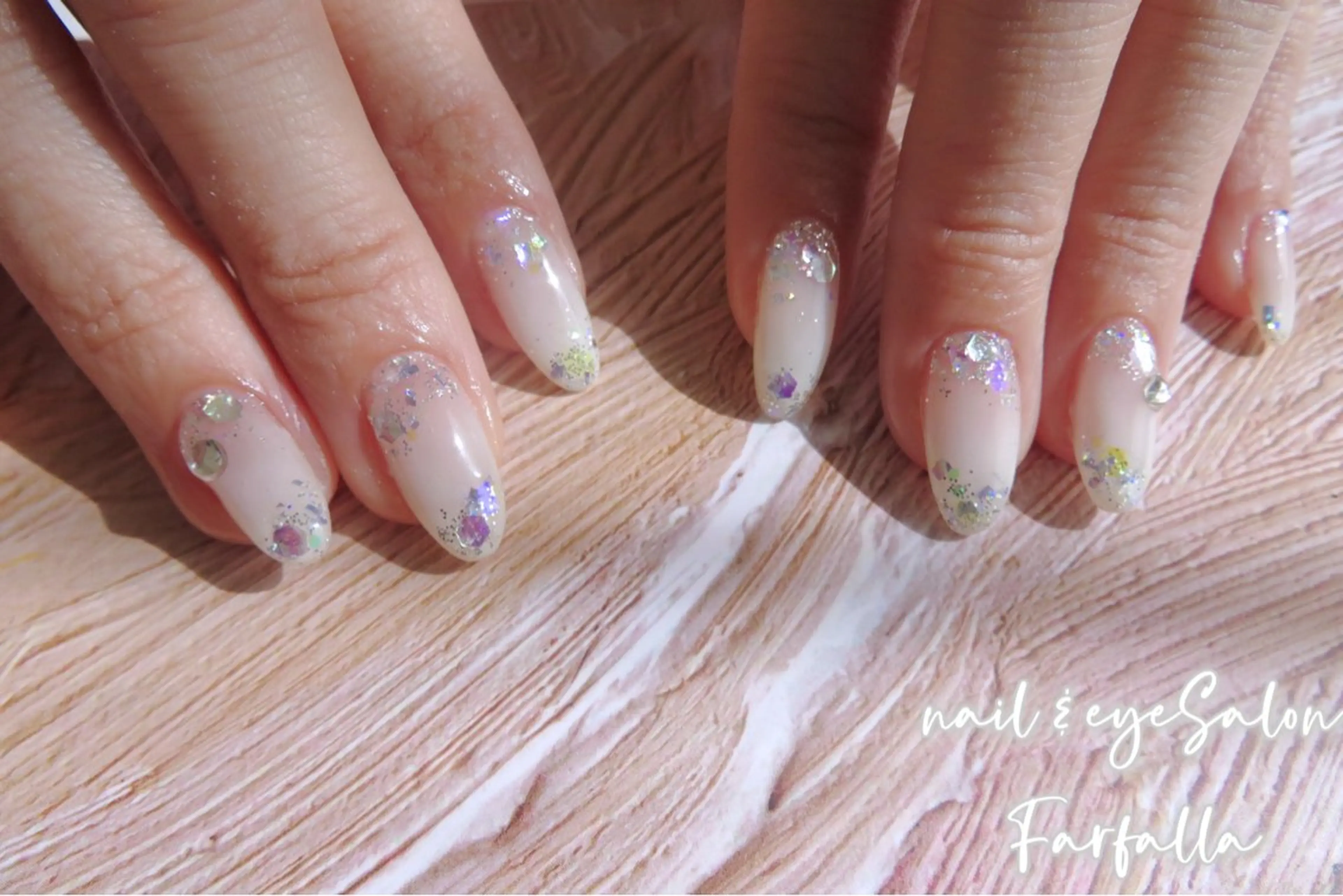 ネイル Farfalla Kieのネイルデザイン