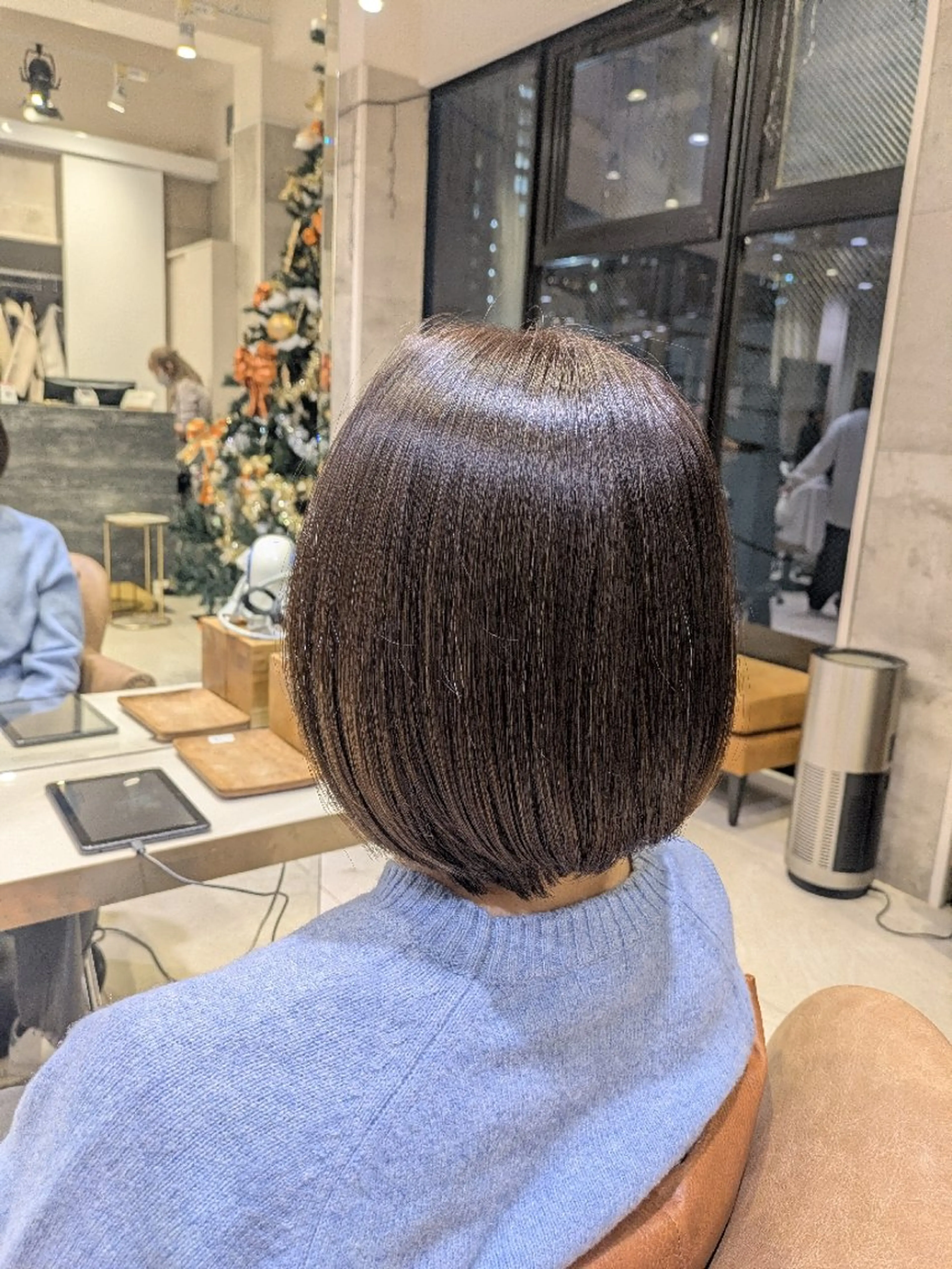 ミディアム 山嵜 菜織のヘアスタイル