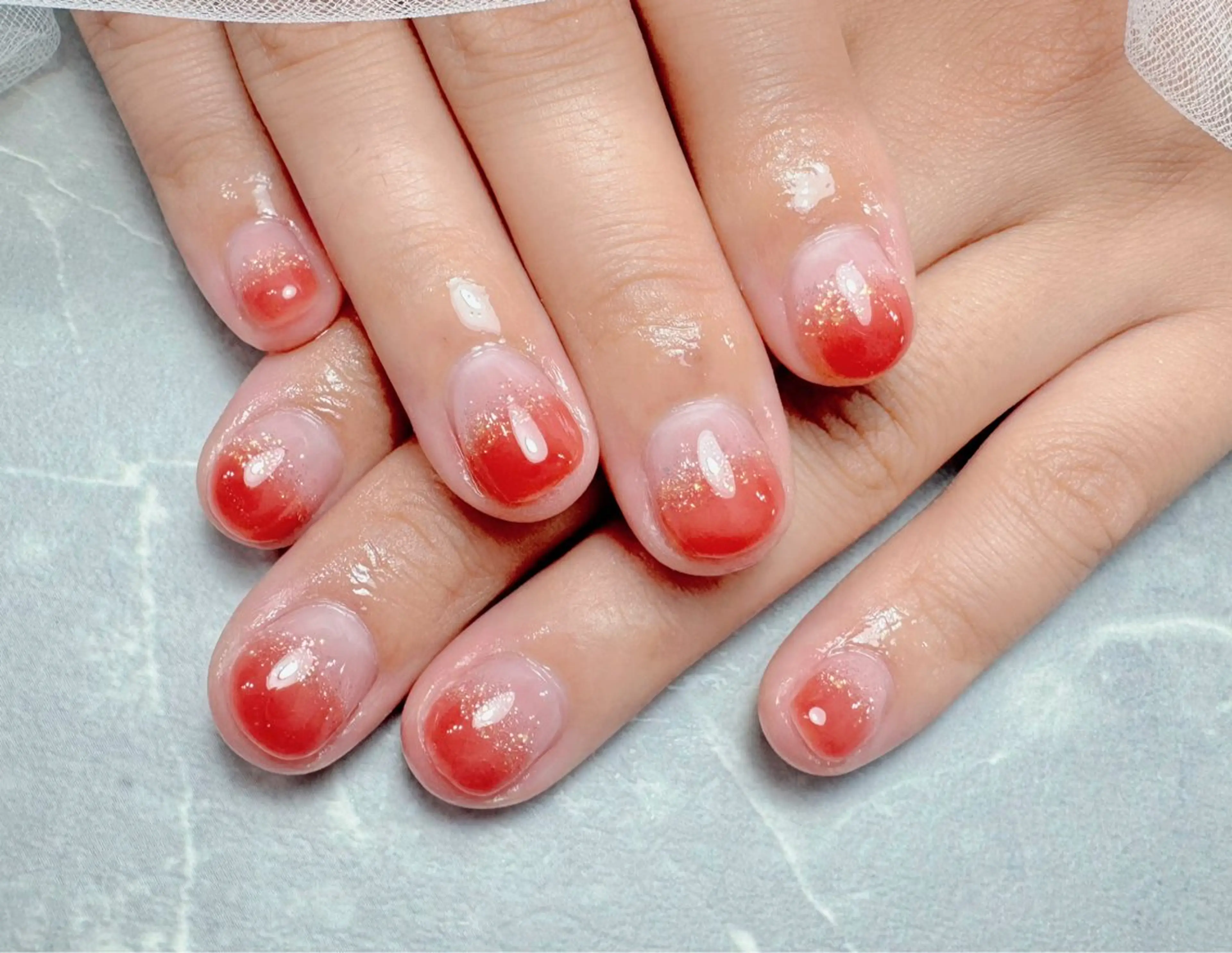 ネイル ハンドネイル マジック ミラーのネイルデザイン