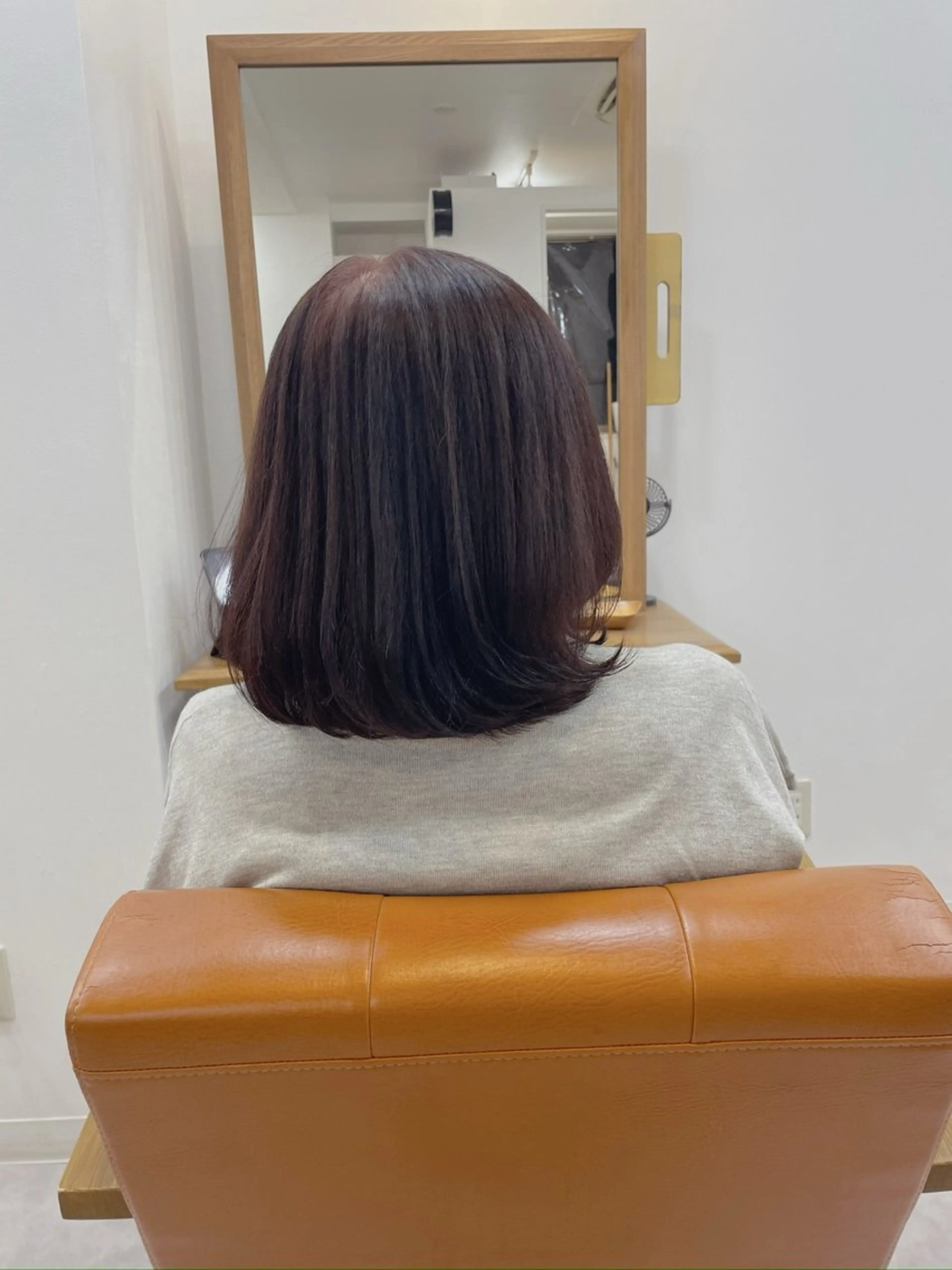 ミディアム lore 中村かれんのヘアスタイル