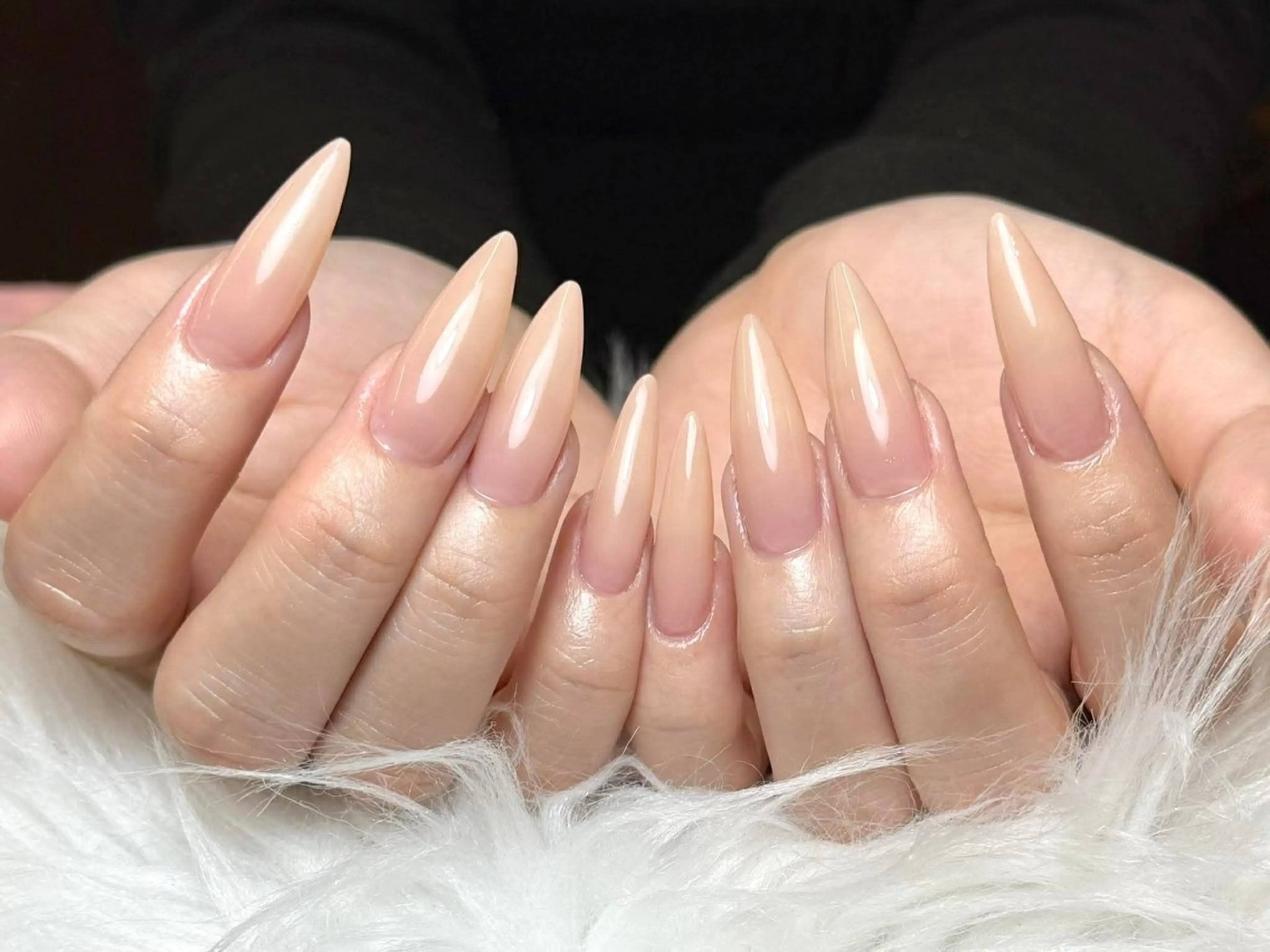 ネイル チークネイル フレンチネイル グラデーション マグネットネイル ミラーネイル ハンドネイル hue nail1のネイルデザイン