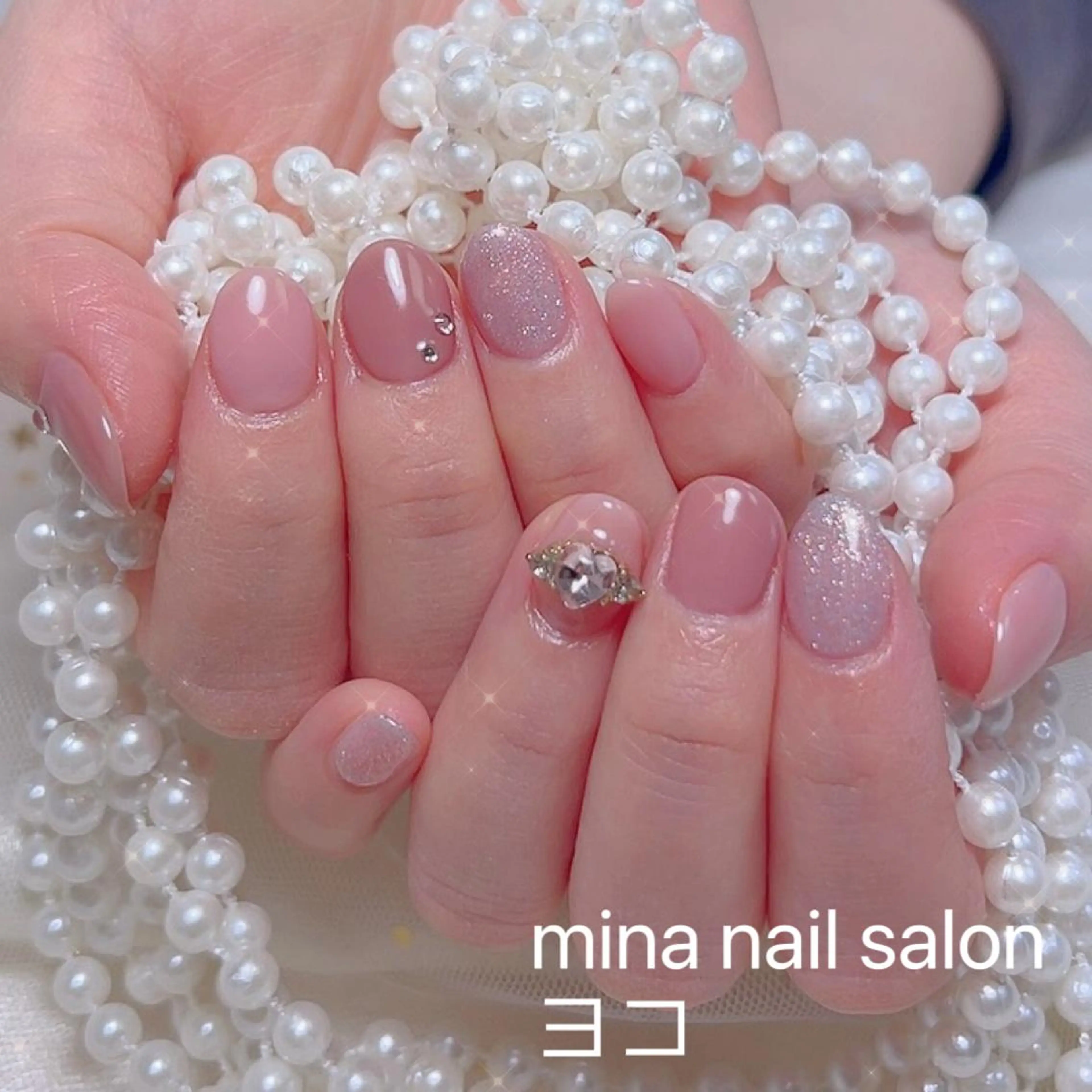 ネイル queensnail 🧸mikaのネイルデザイン