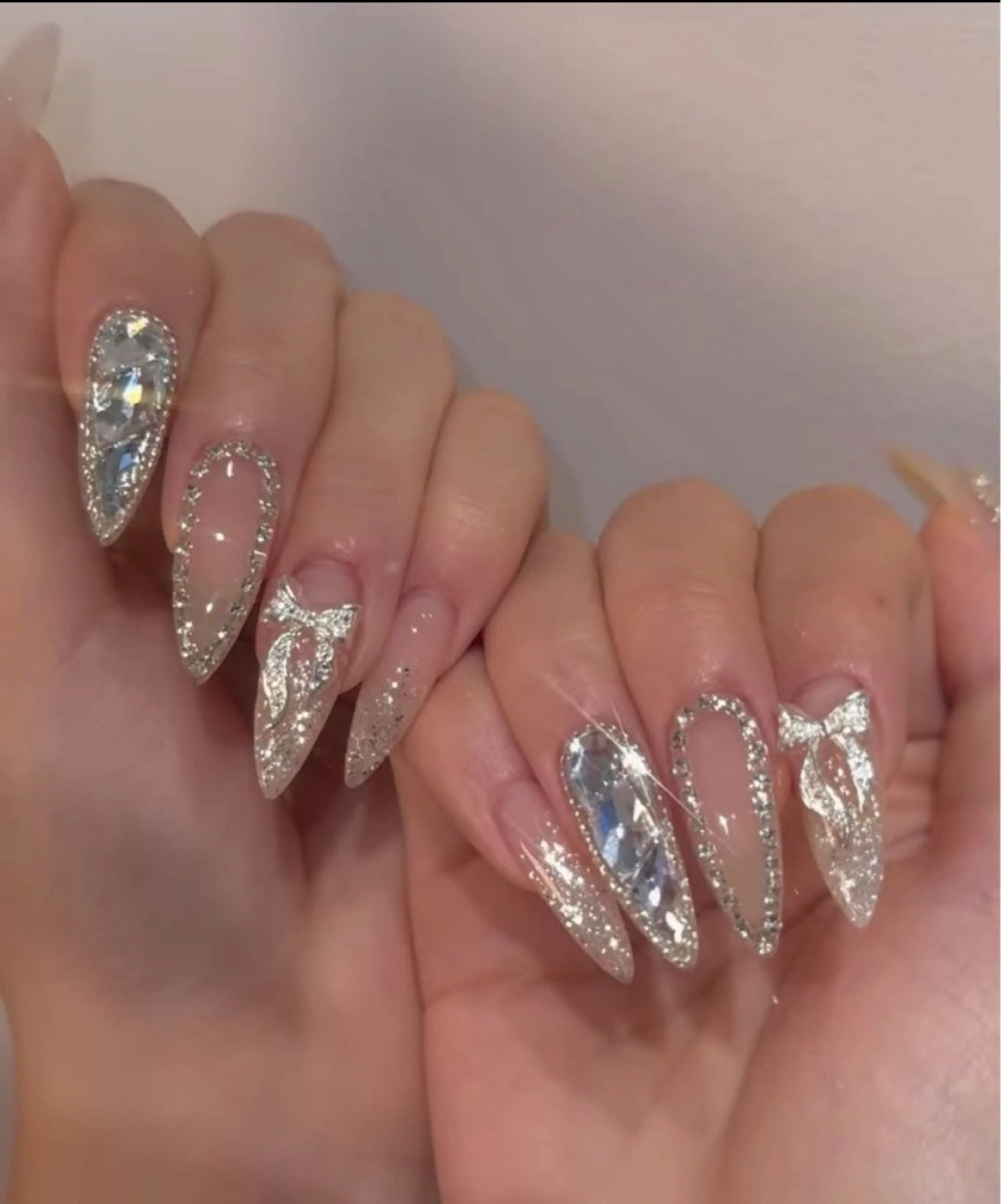 ネイル チークネイル フレンチネイル グラデーション キラキラネイル マグネットネイル ハンドネイル FUJI Nail Salonのネイルデザイン