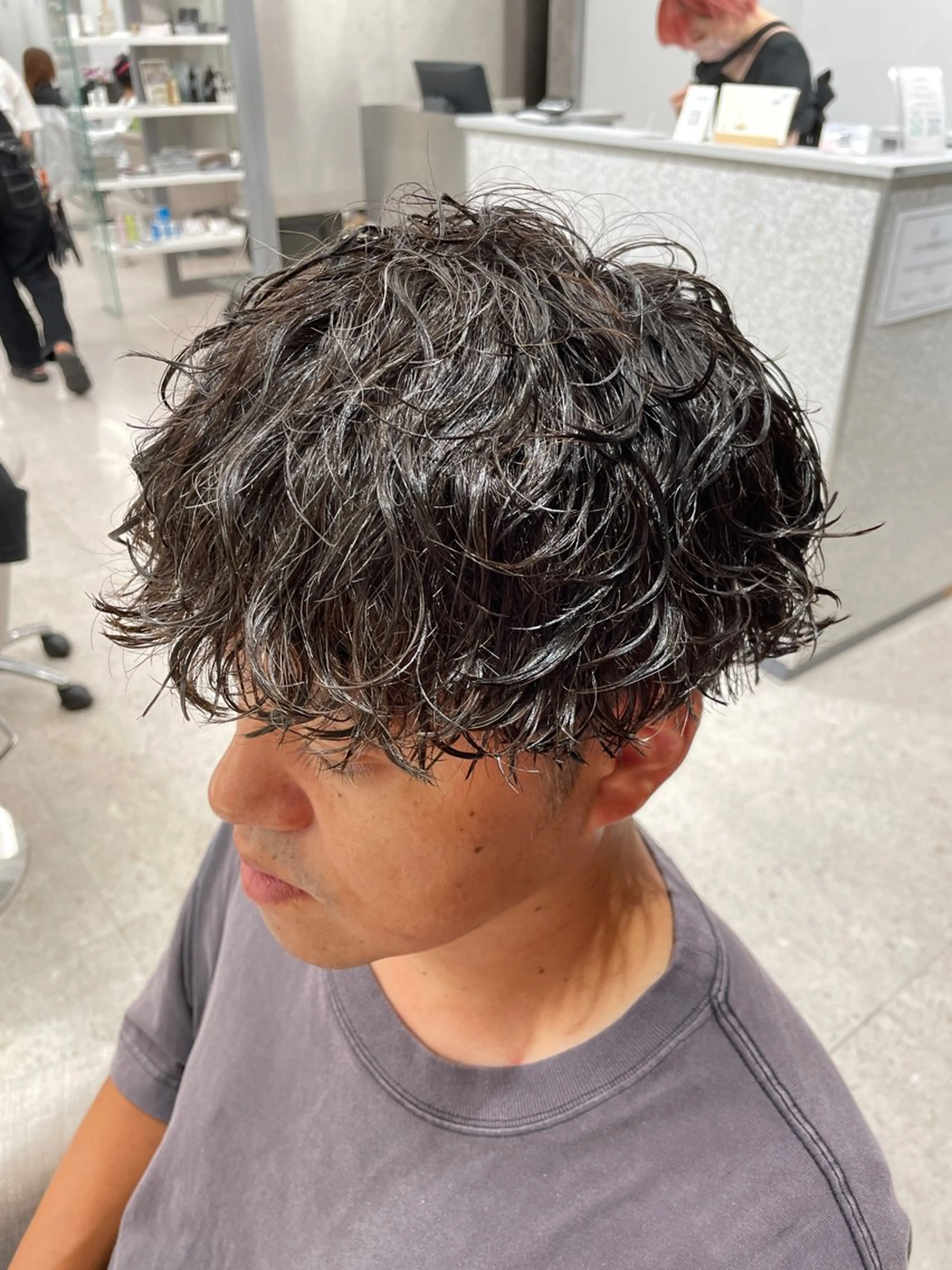 パーマ メンズ カット パーマ メンズスタイリスト✨ 助川龍哉のヘアスタイル