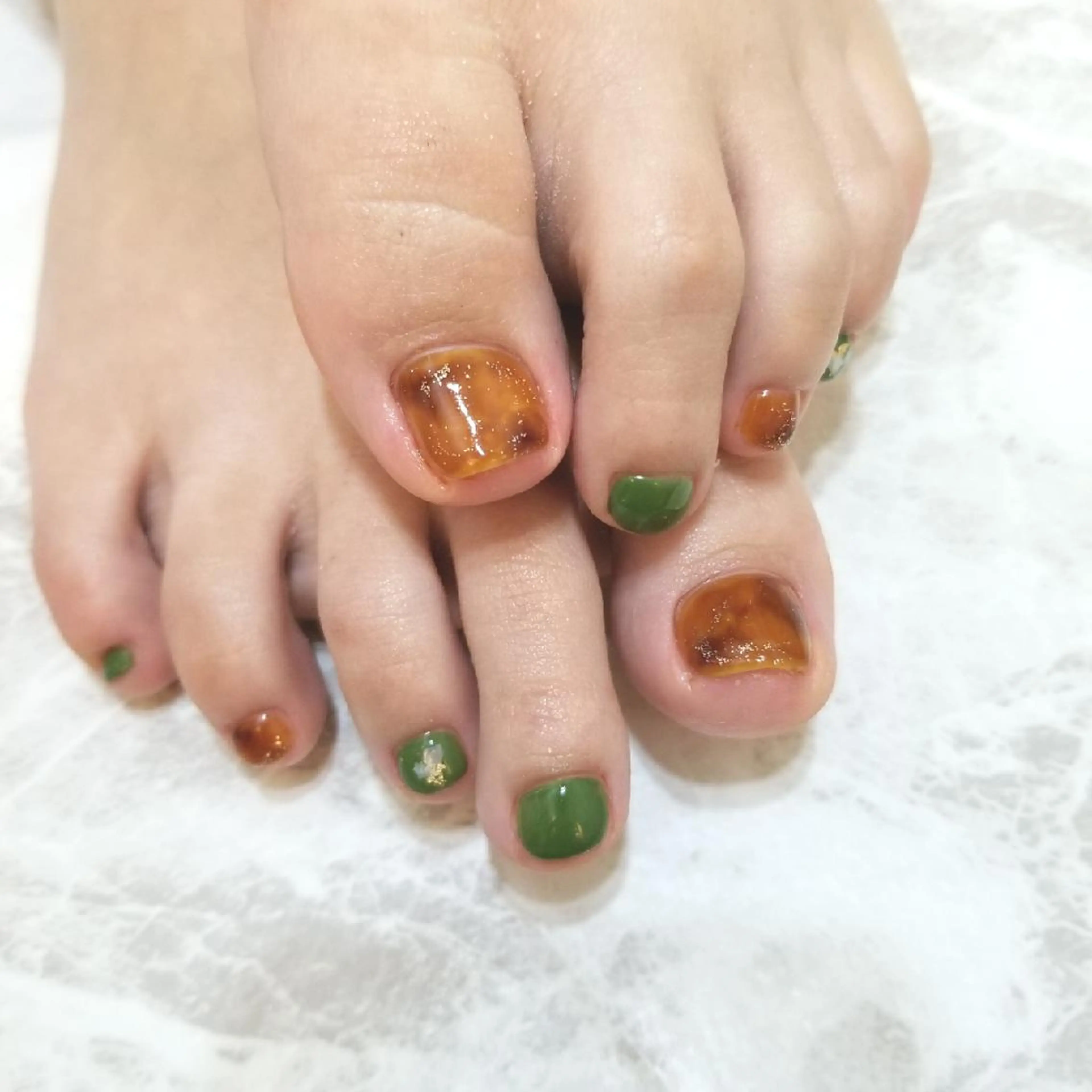 ネイル べっ甲ネイル フットネイル nijiiro🌈 サトウのネイルデザイン