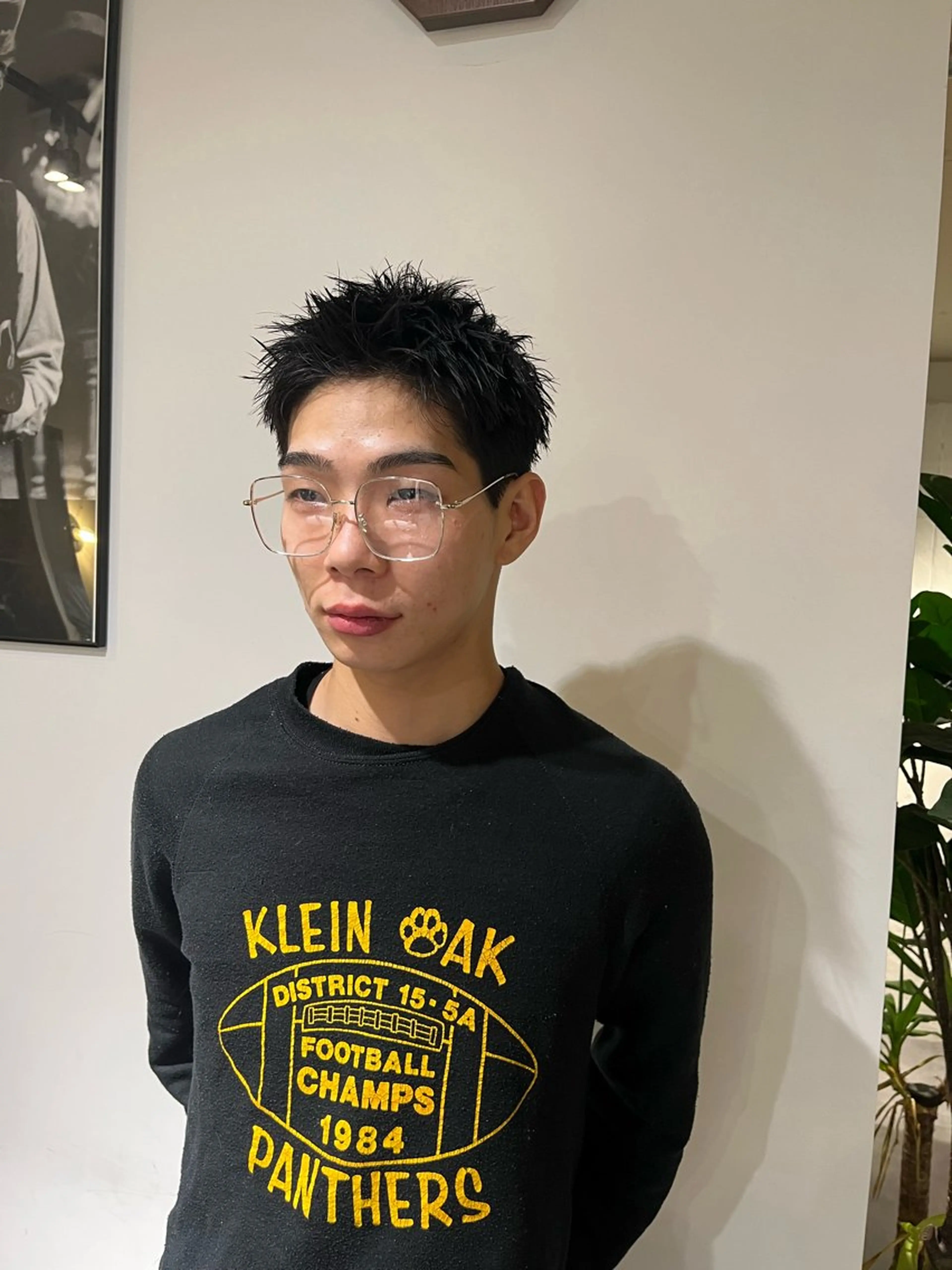 ショート 本多 伸丞のヘアスタイル