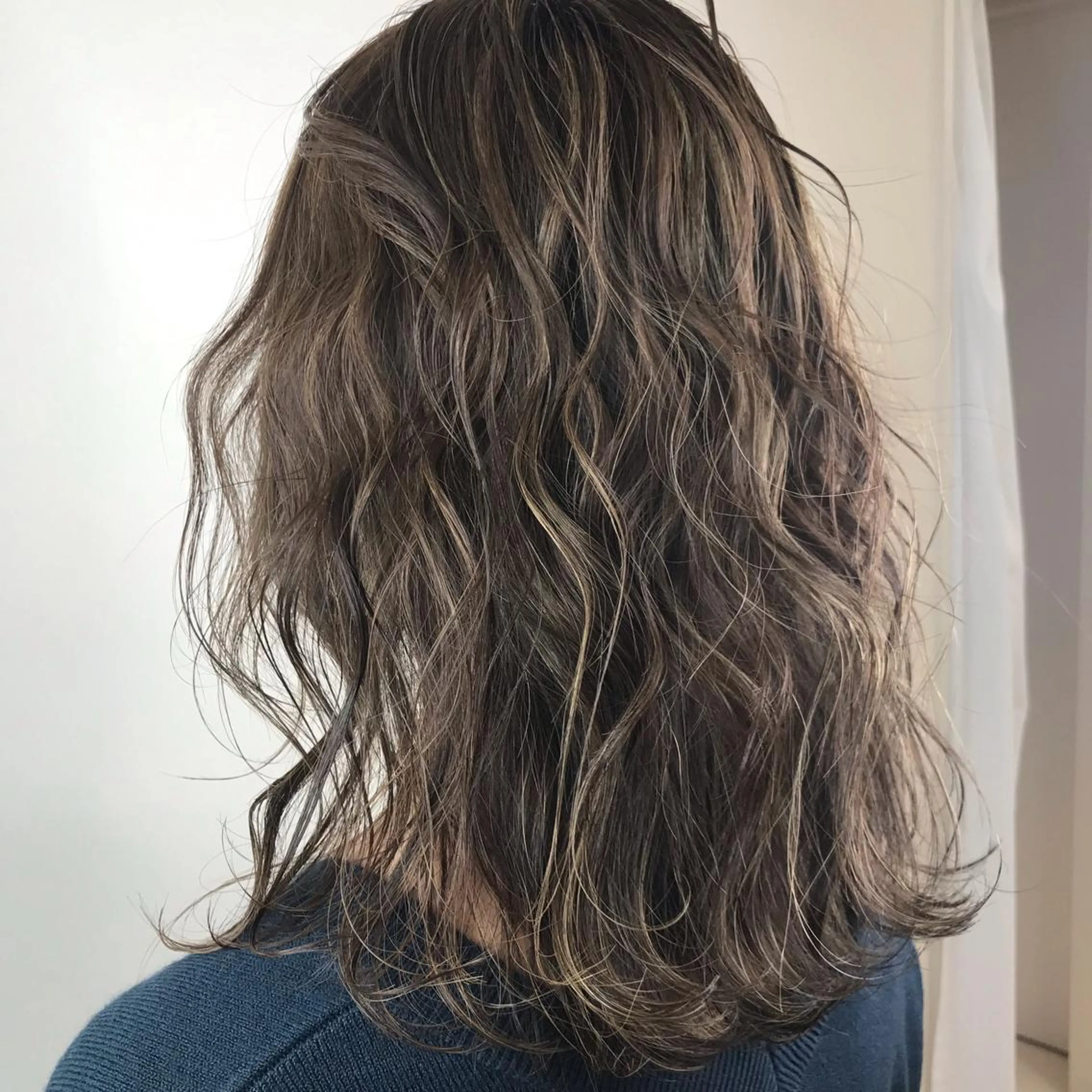 セミロング カラー カット ヘアカラー トリートメント Lien 深井店のヘアスタイル