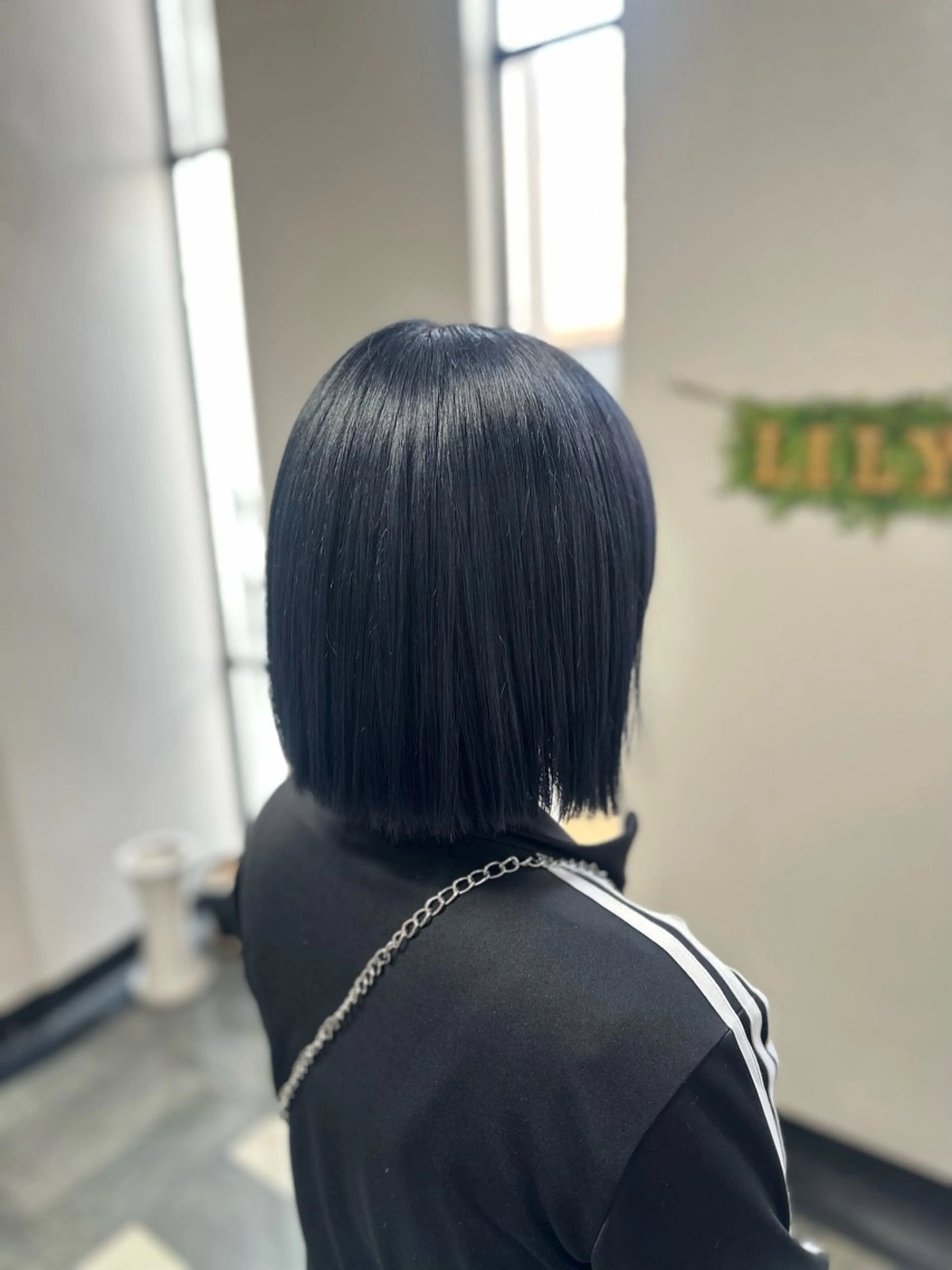 ショート MOURI CHISATOのヘアスタイル