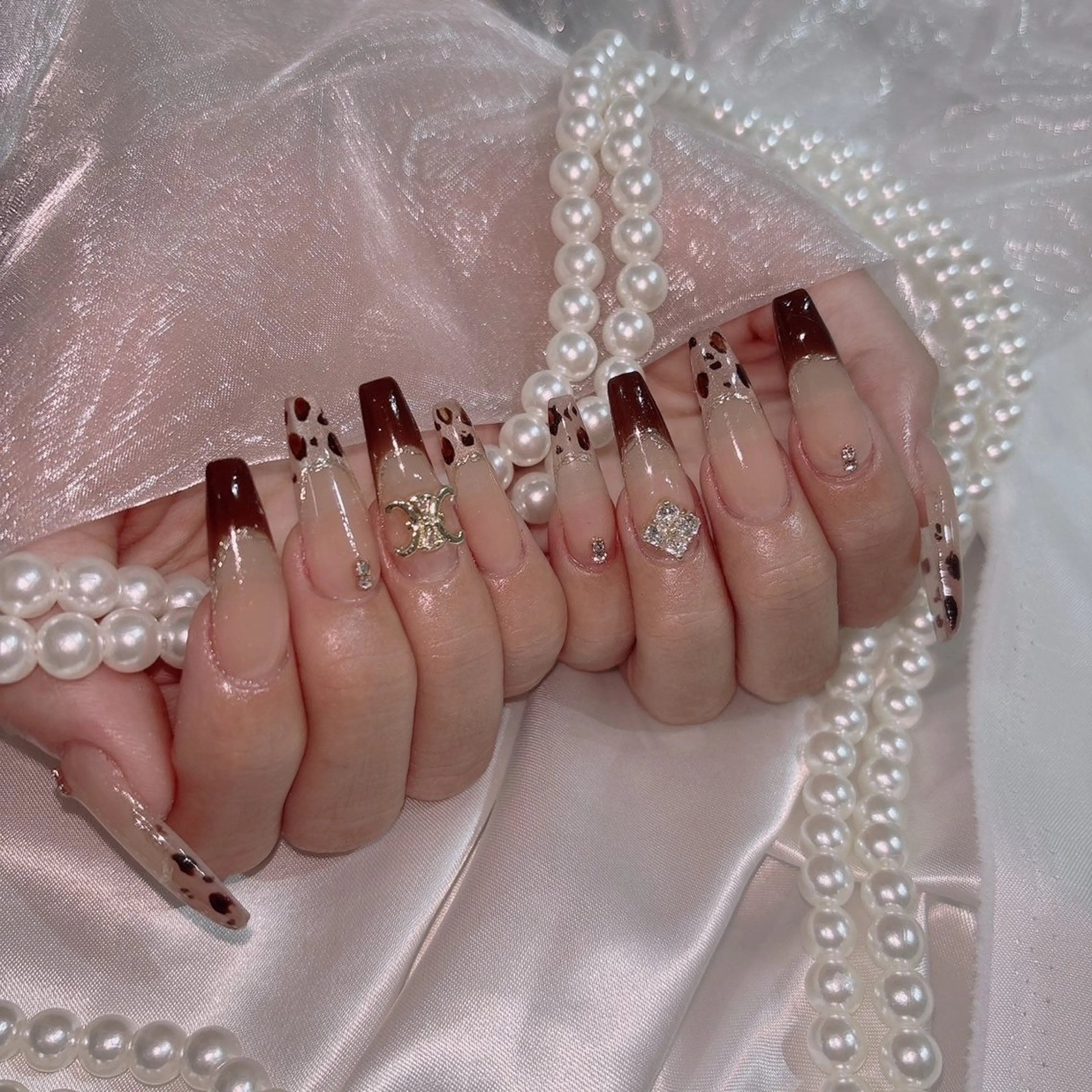 ネイル ハンドネイル -ému- k.oのネイルデザイン