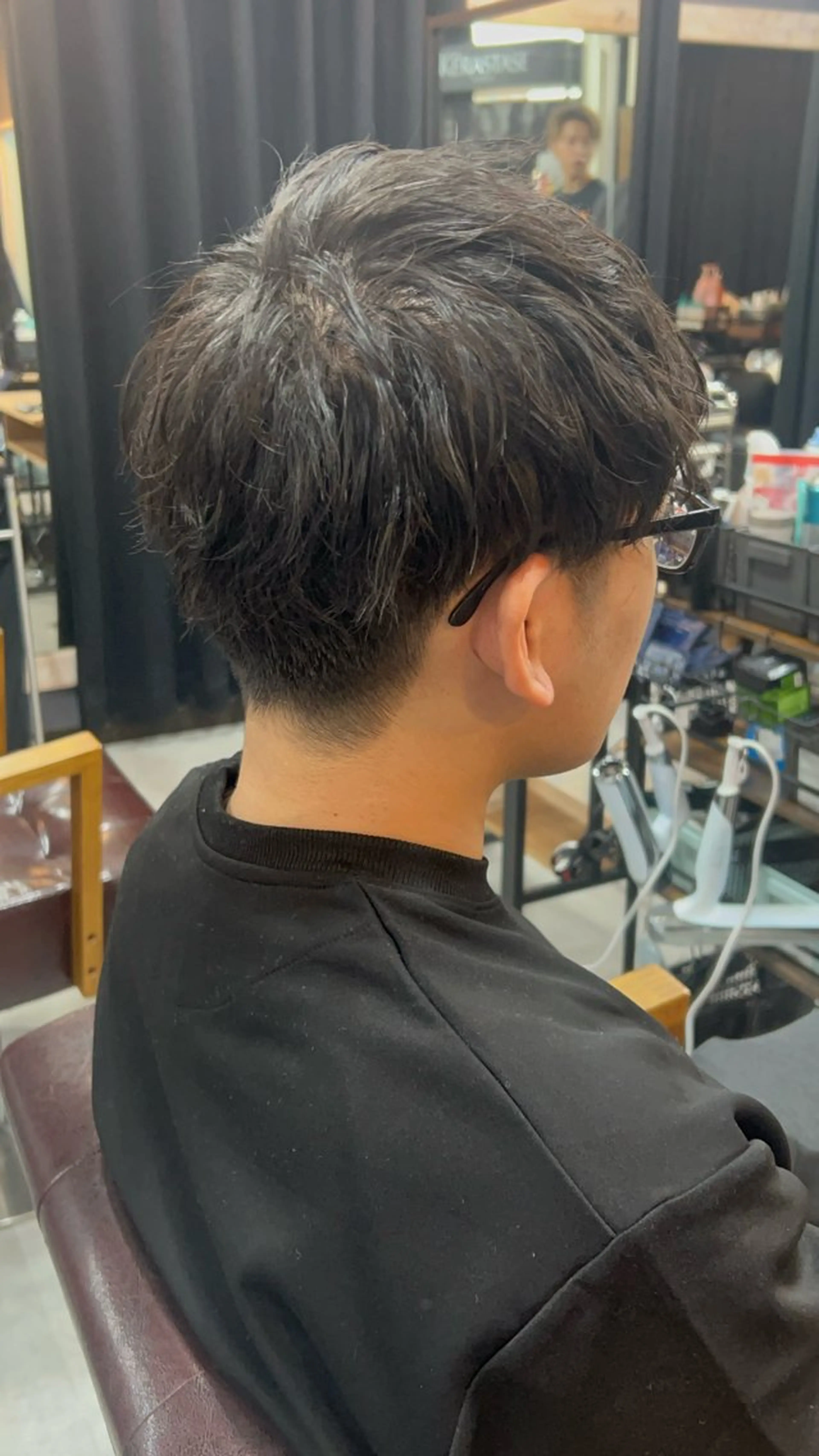 メンズ マッシュ ハイトーン×艶カラー 🤍MIZUKIのヘアスタイル