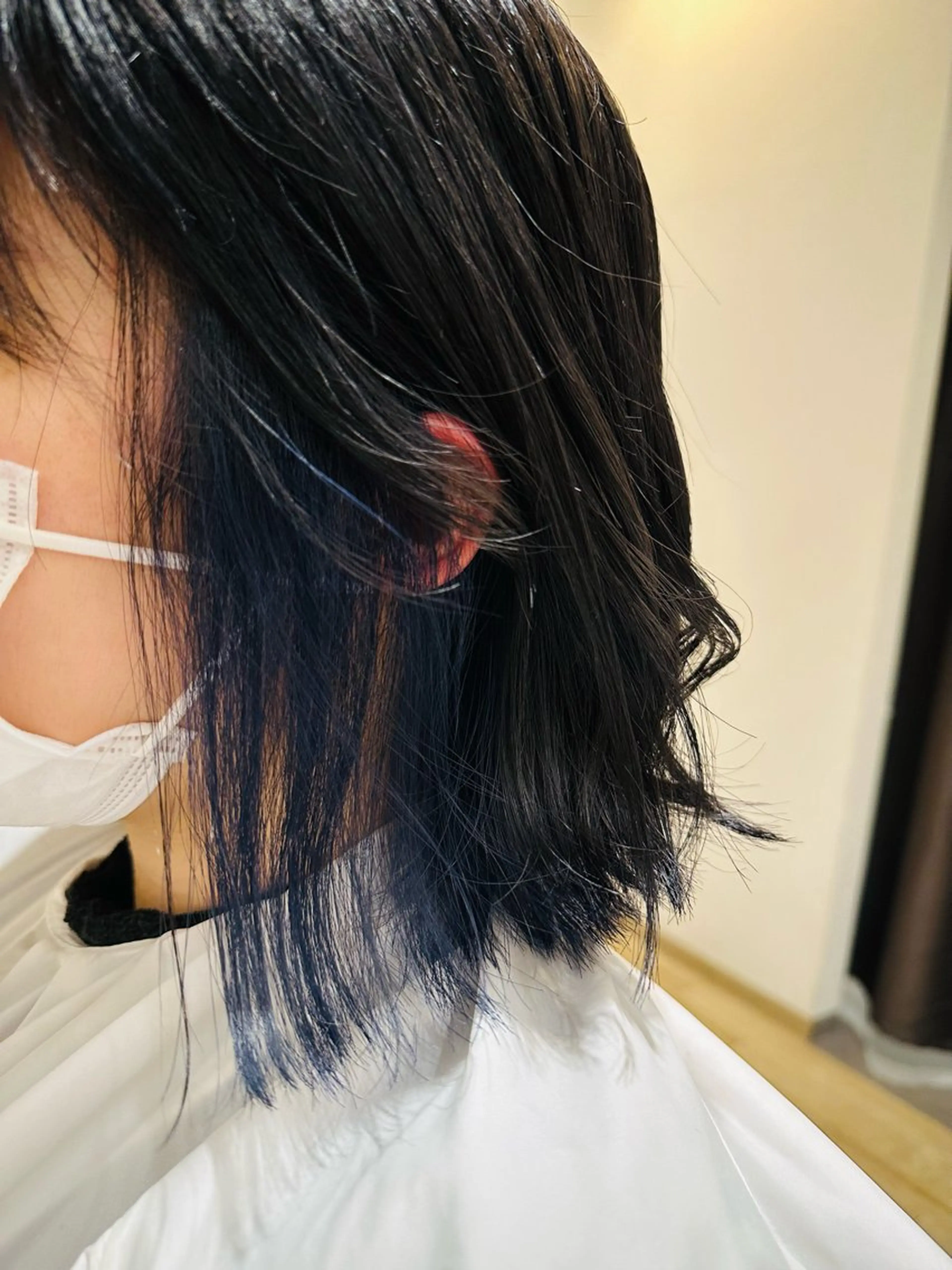 ミディアム カラー ブルーカラー シルバー Gen【清洲美容師】 hanareのヘアスタイル