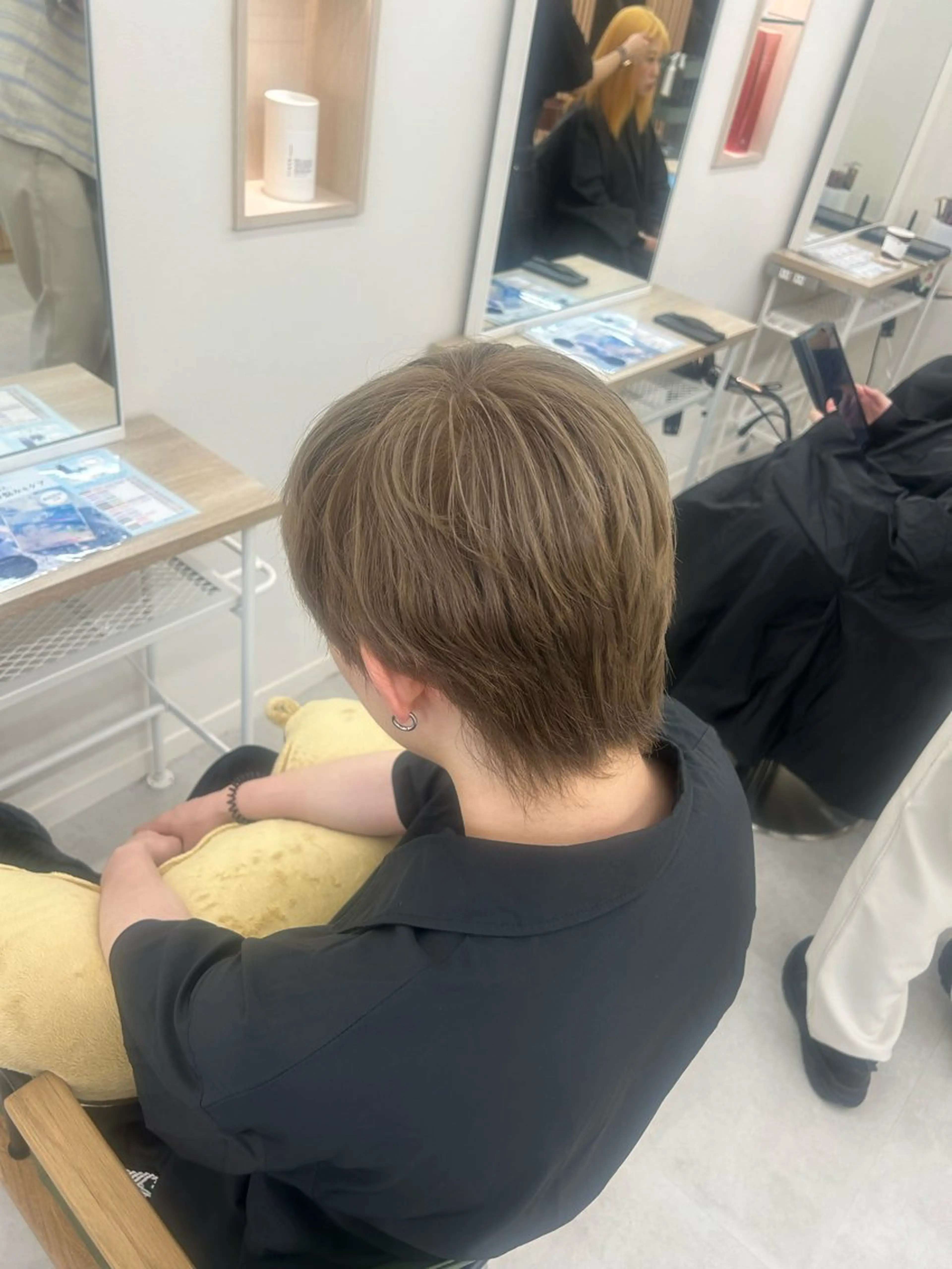 メンズ ヘアカラー ルナ/レイヤー /ベージュのヘアスタイル