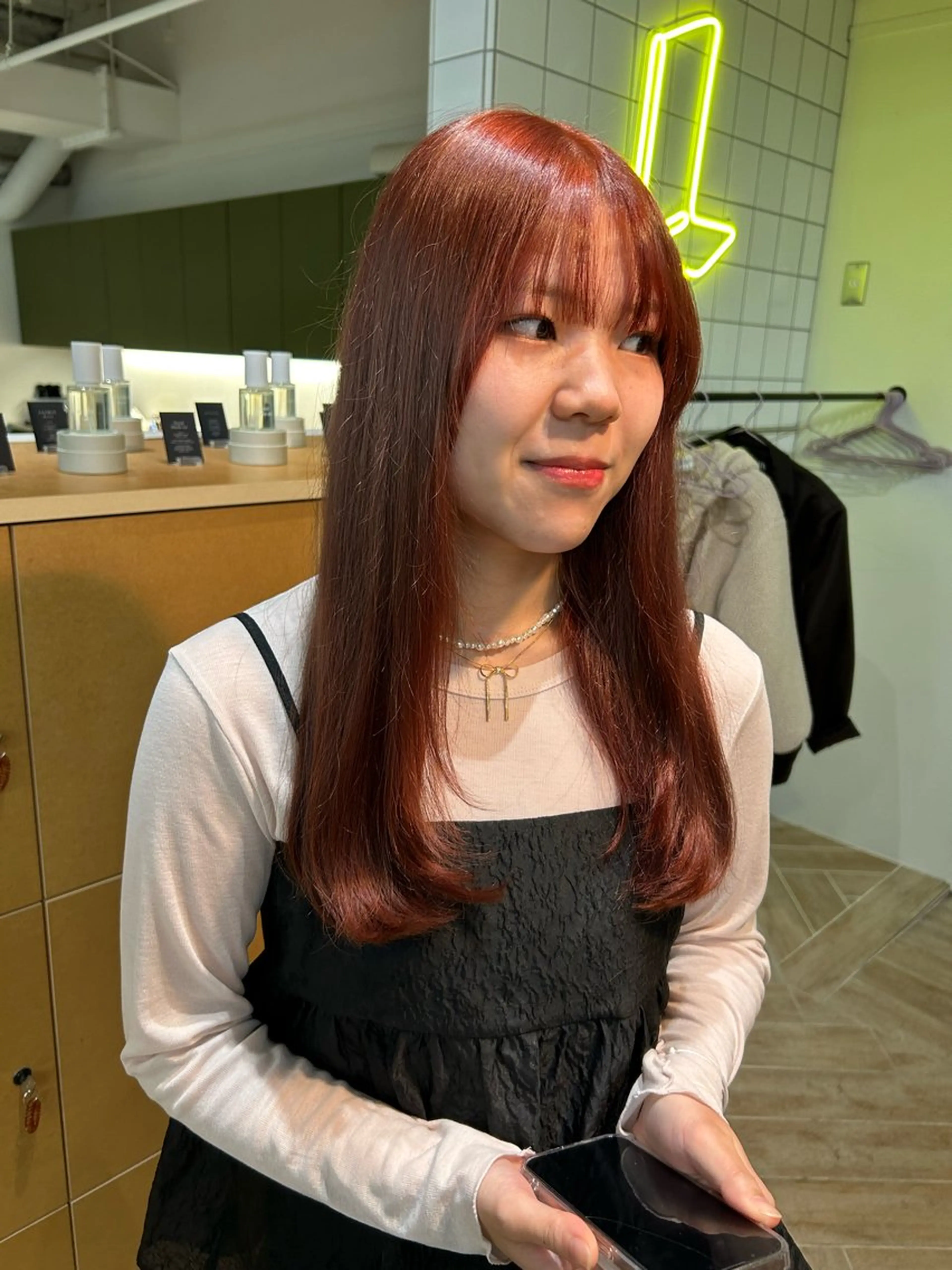 カラー ヘアカラー トリートメント ベージュ/ダブルカラ ー/新潟駅/青柳萌果のヘアスタイル