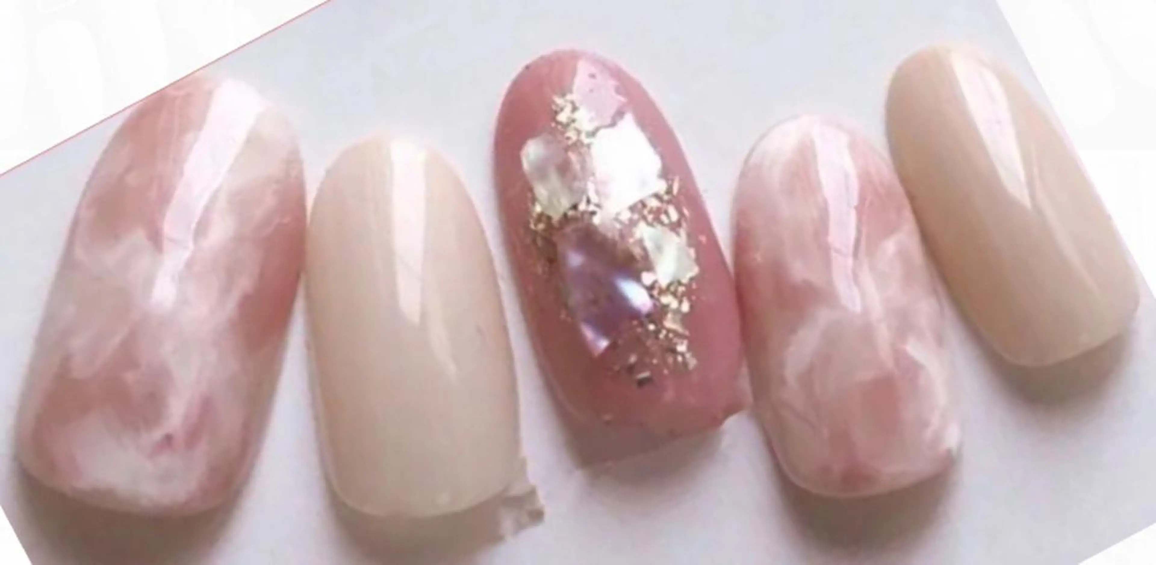 ネイル ハンドネイル ゲン レイカのネイルデザイン