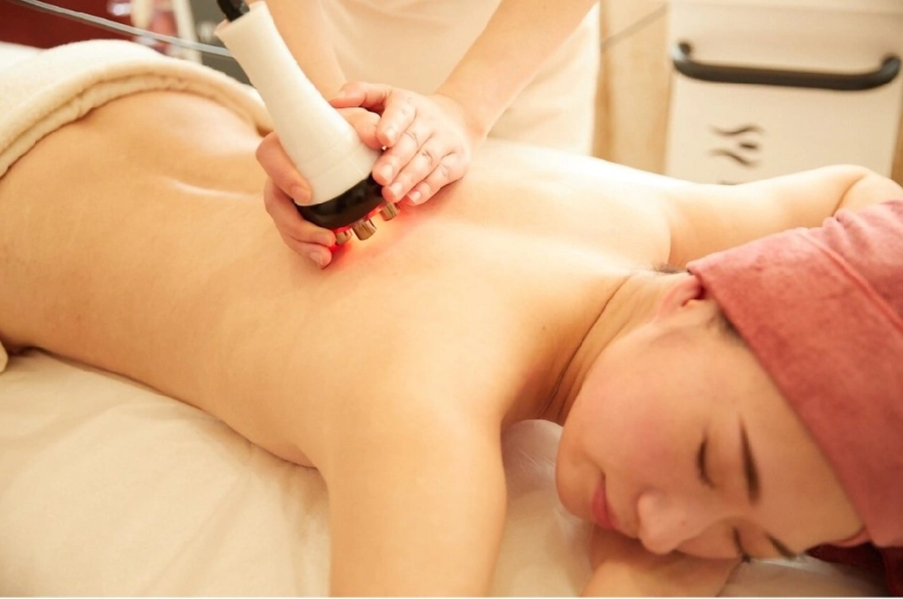 エステ 松村 玲のエステ・リラクイメージ