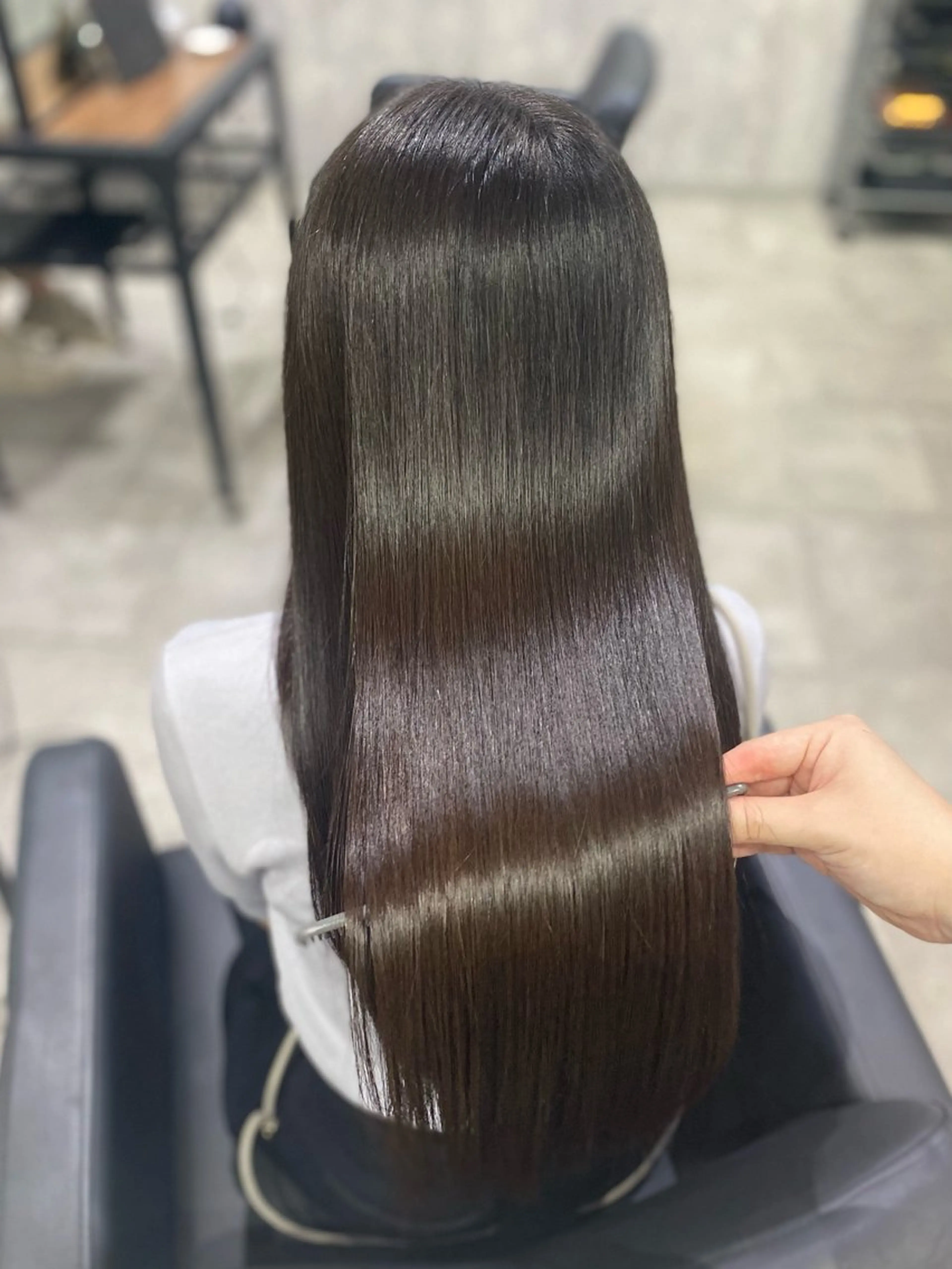 ロング カラー 透明感カラー トリートメント shiori/透明感 /顔周り/髪質改善のヘアスタイル