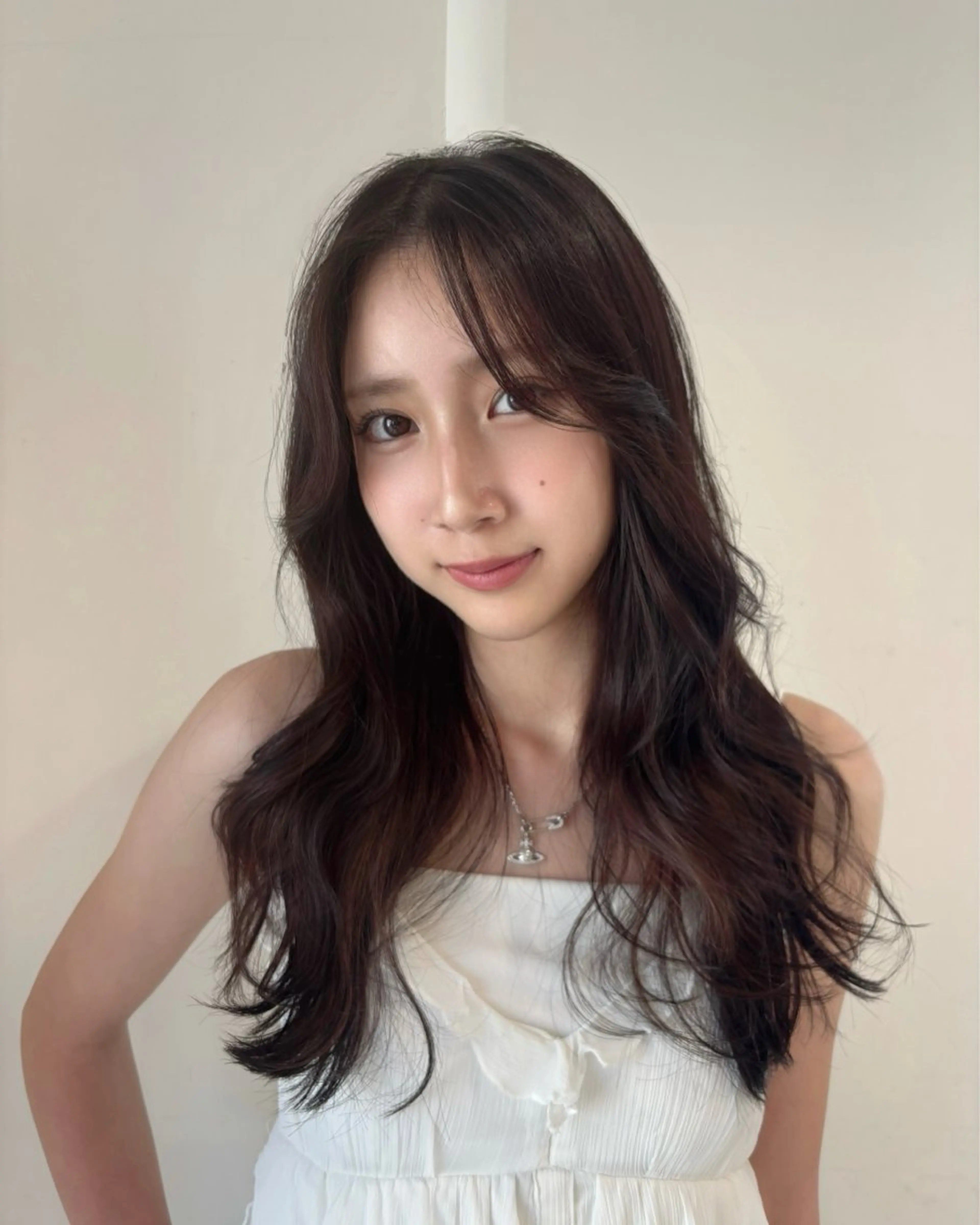 【人気No.1/カット+艶カラー】ミサト式美バランスレイヤーカットの写真