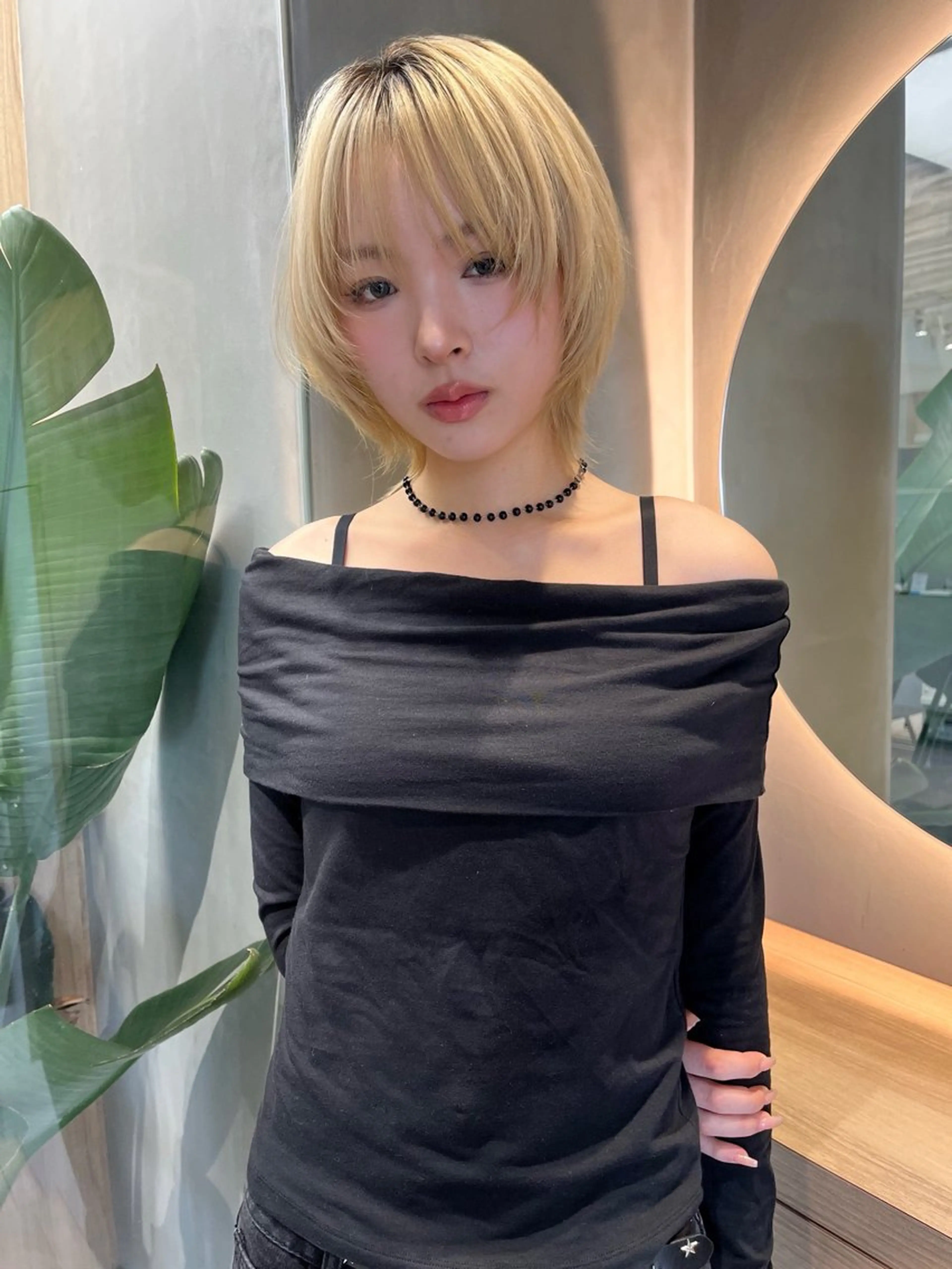 ミディアム レイヤー MINX伊藤なず菜のヘアスタイル