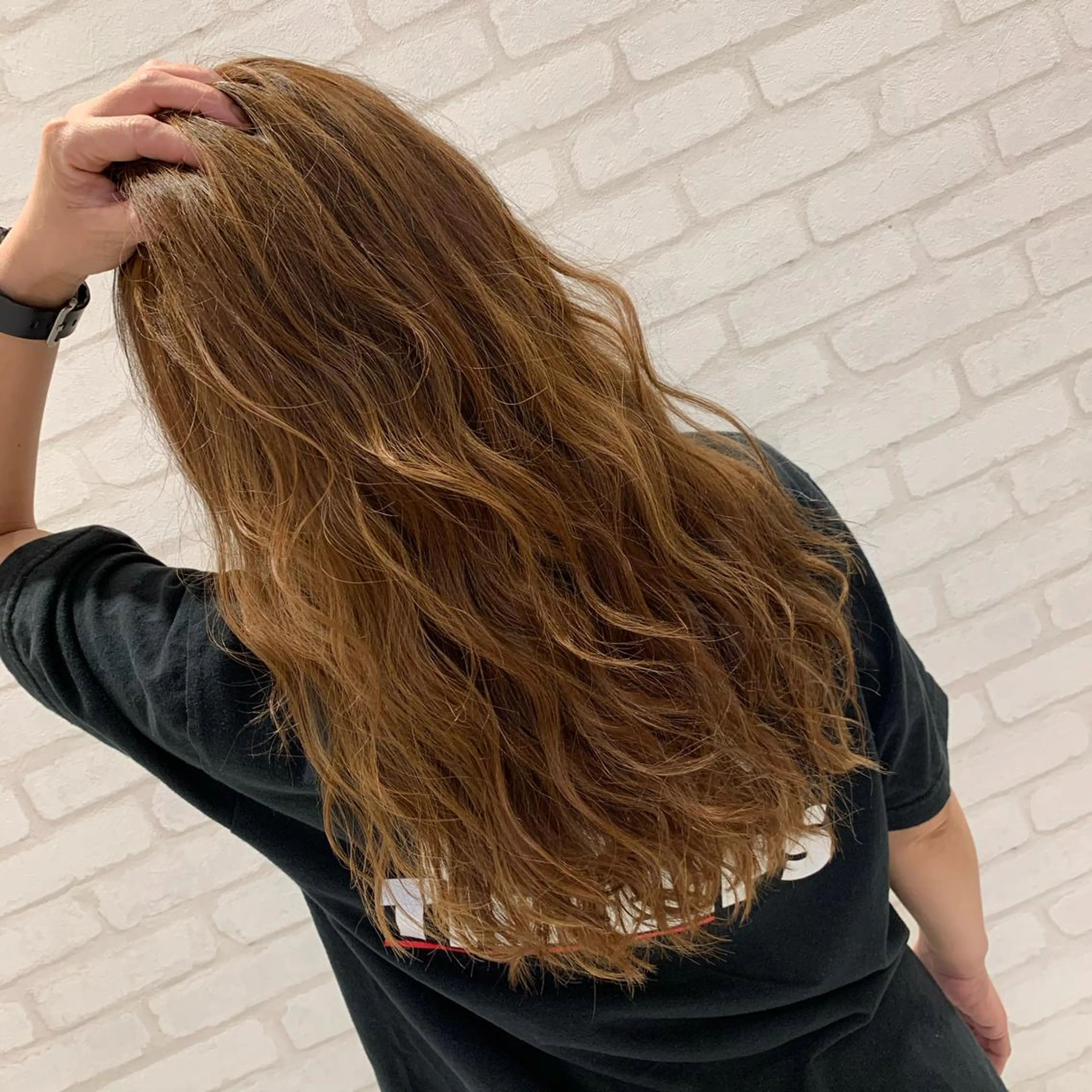 ロング カラー ベージュカラー 透明感カラー Gain所属・Gain Nanamiのエステ・リラクイメージ