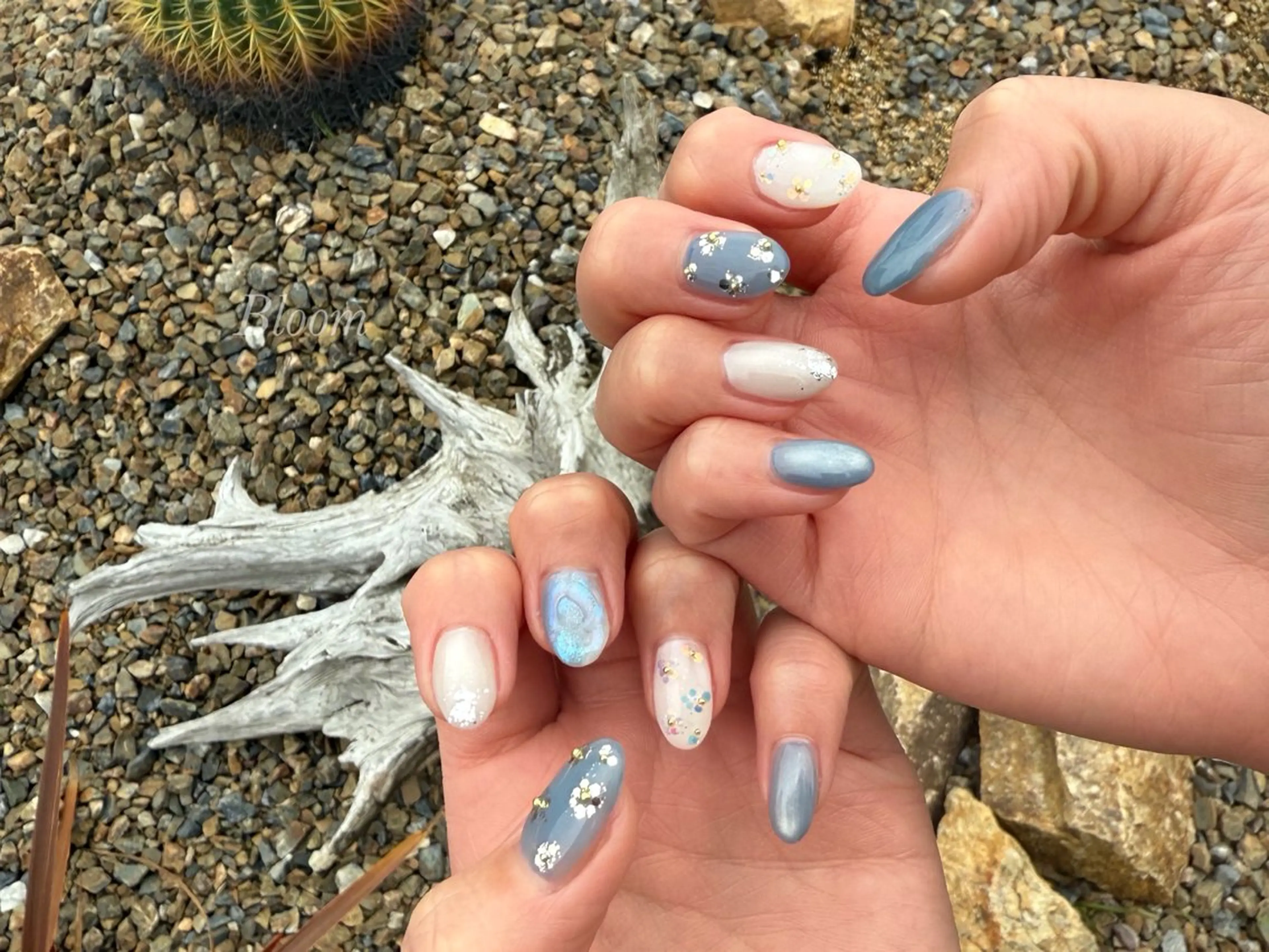 ネイル ホログラムネイル ショートネイル ハンドネイル Bloom a nail studio所属・松下 未来のネイルデザイン