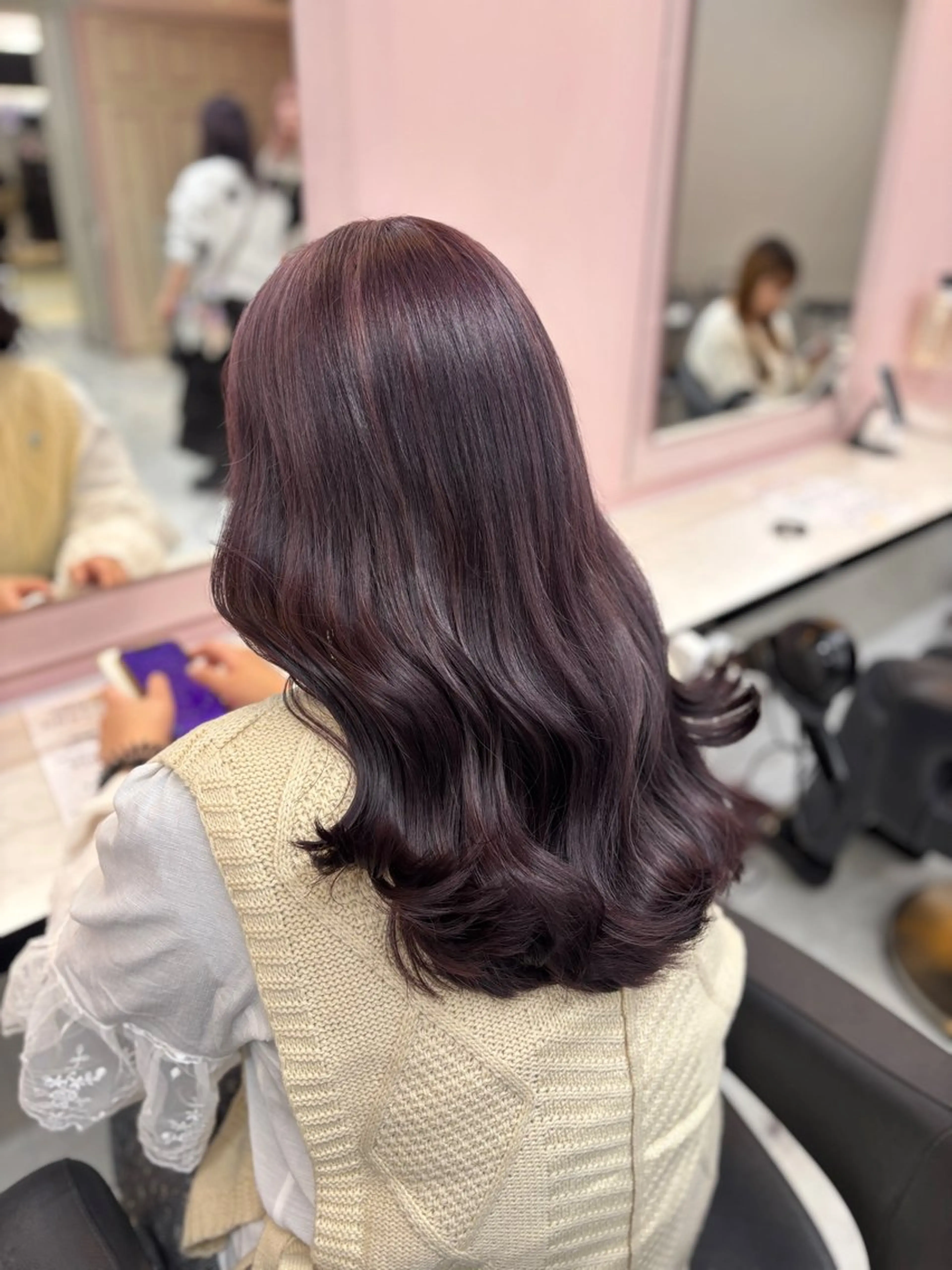 ロング カラー ラベンダーカラー 💙ハイトーン韓国風 色白ヘア💙manaのヘアスタイル