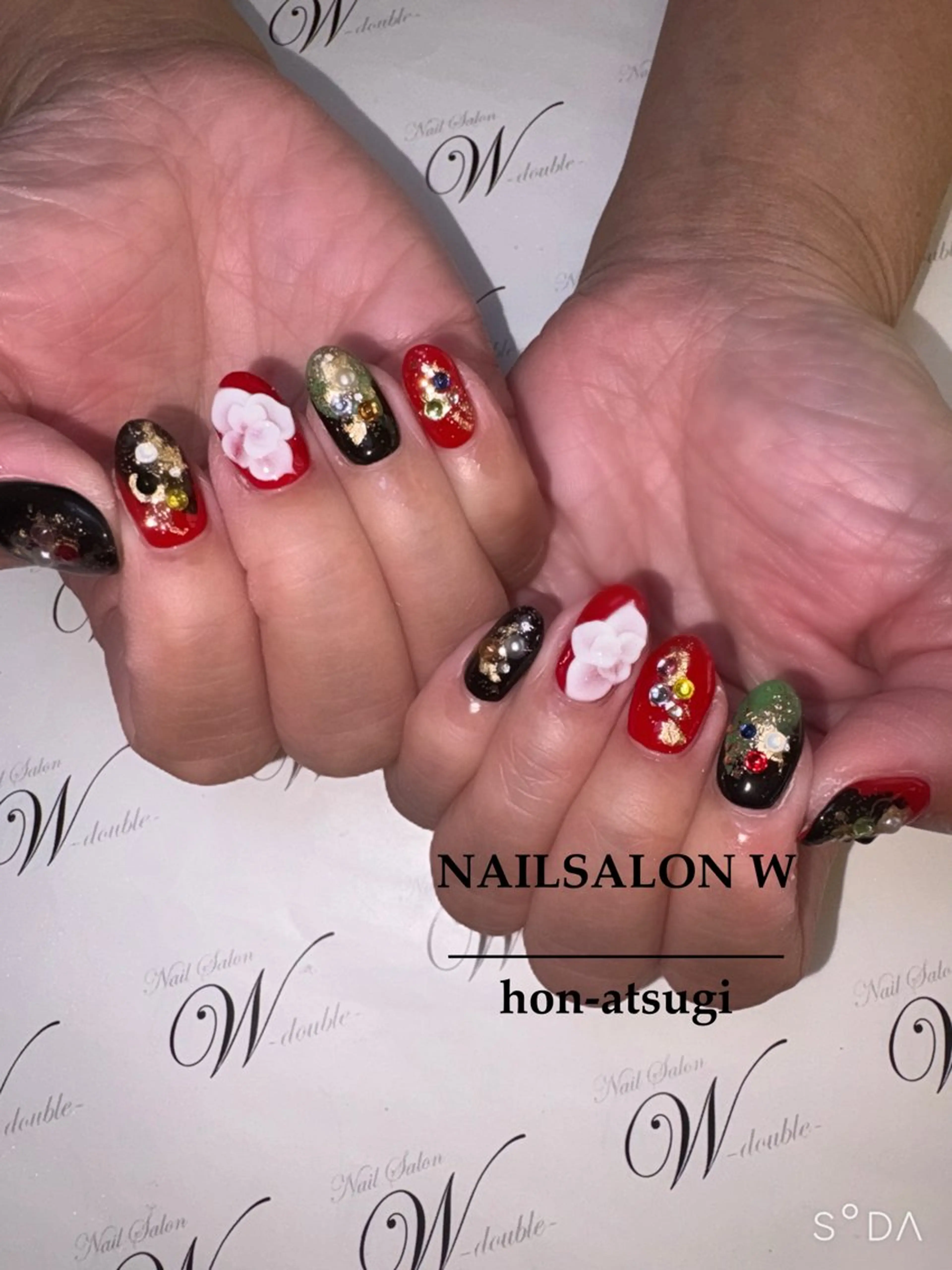 ネイル アートネイル ジェルネイル ロングネイル スカルプネイル ワンホンネイル ハンドネイル ネイルサロン ダブルのネイルデザイン