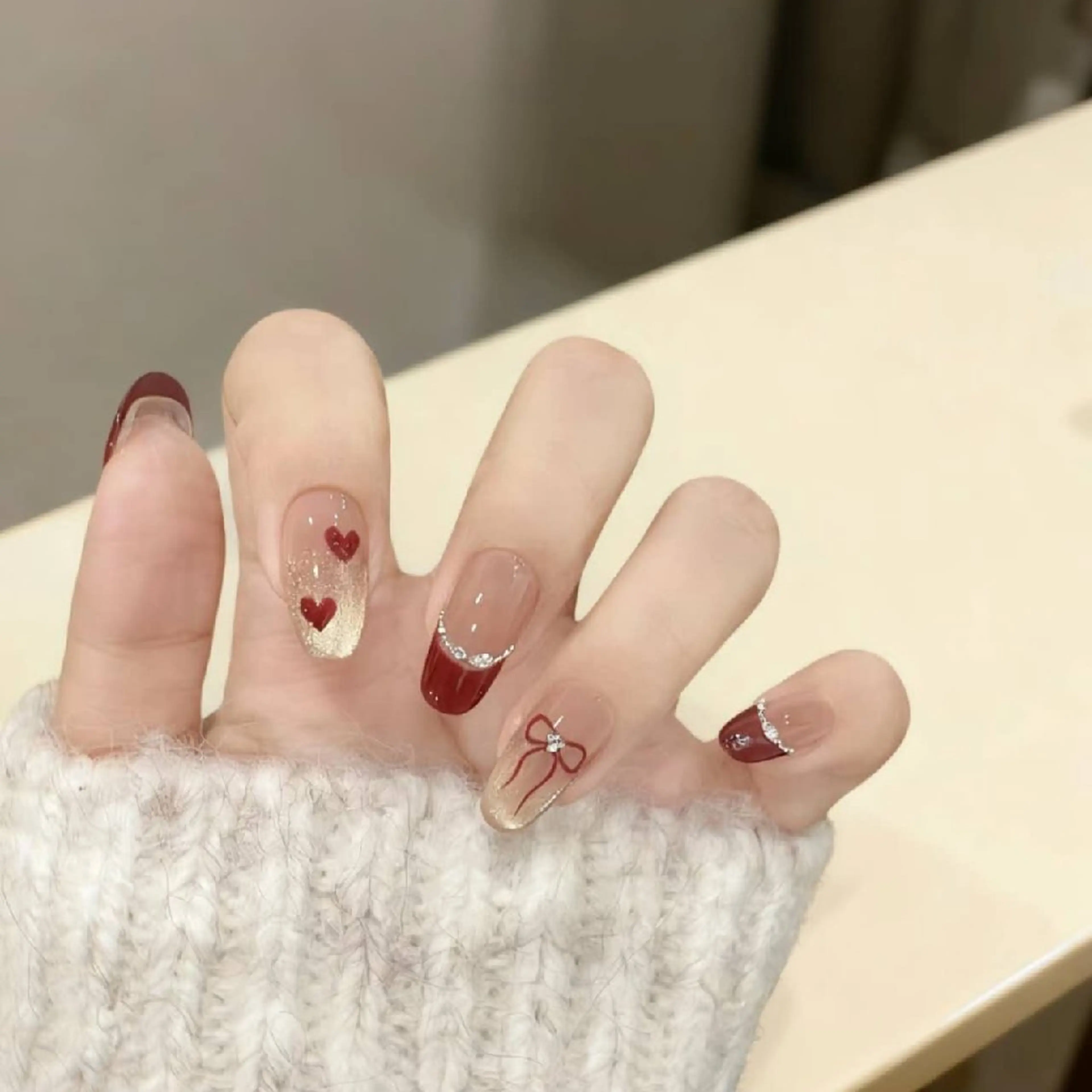 ネイル 小島 阿佑美のネイルデザイン