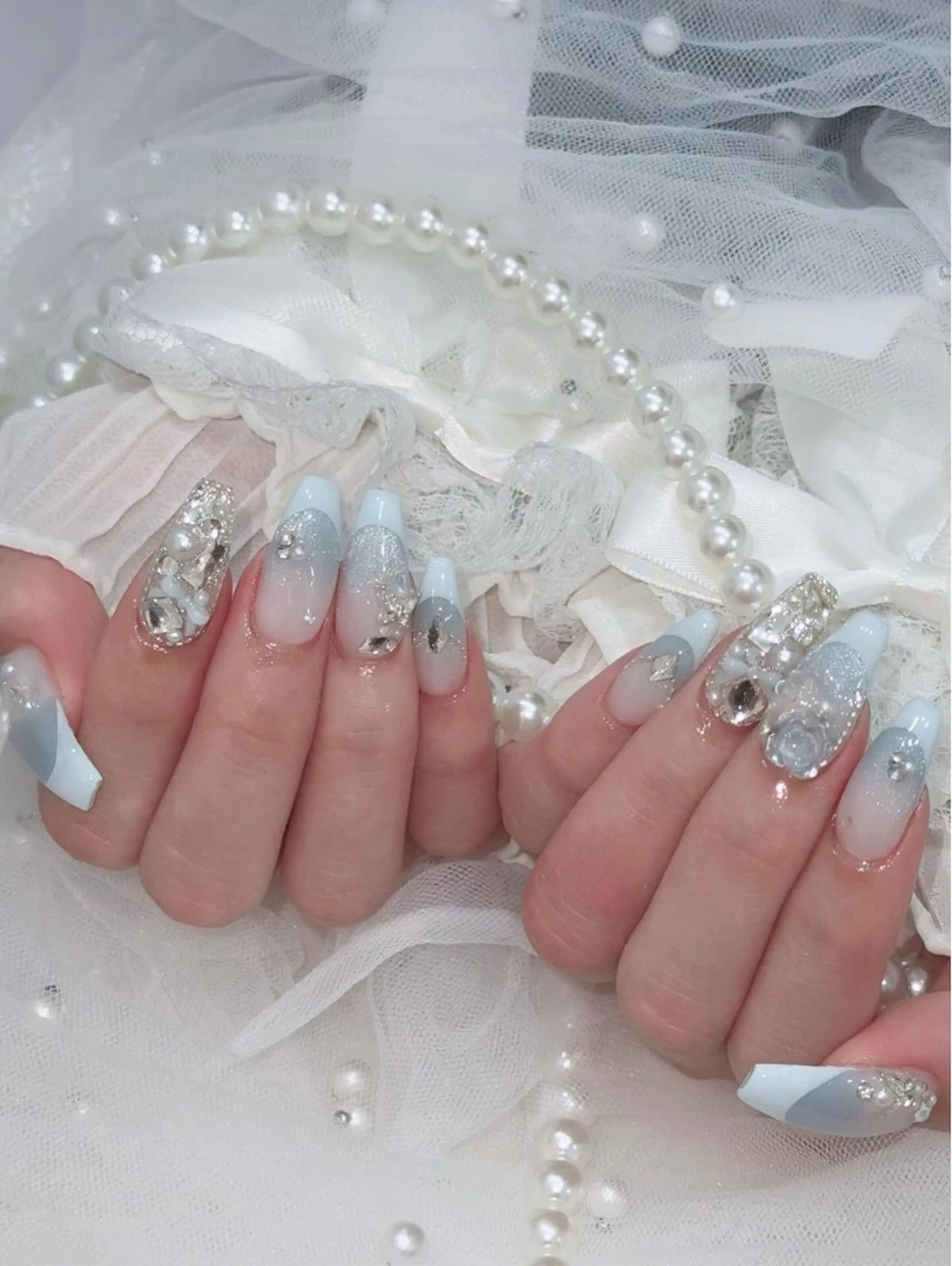 ネイル グラデーション ラメ(グリッター) マグネットネイル ミラーネイル ニュアンスネイル ハンドネイル Lumi de nailsのネイルデザイン