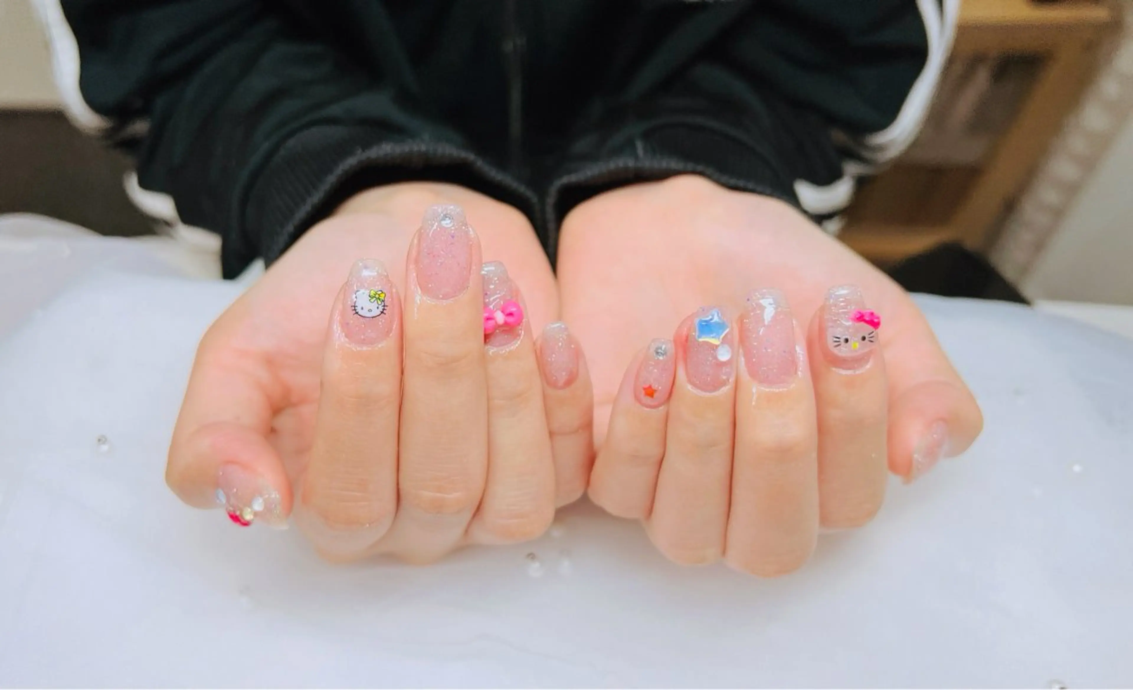ネイル フットネイル フレンチネイル 韓国ネイル ロングネイル マグネットネイル Lee _nailのネイルデザイン