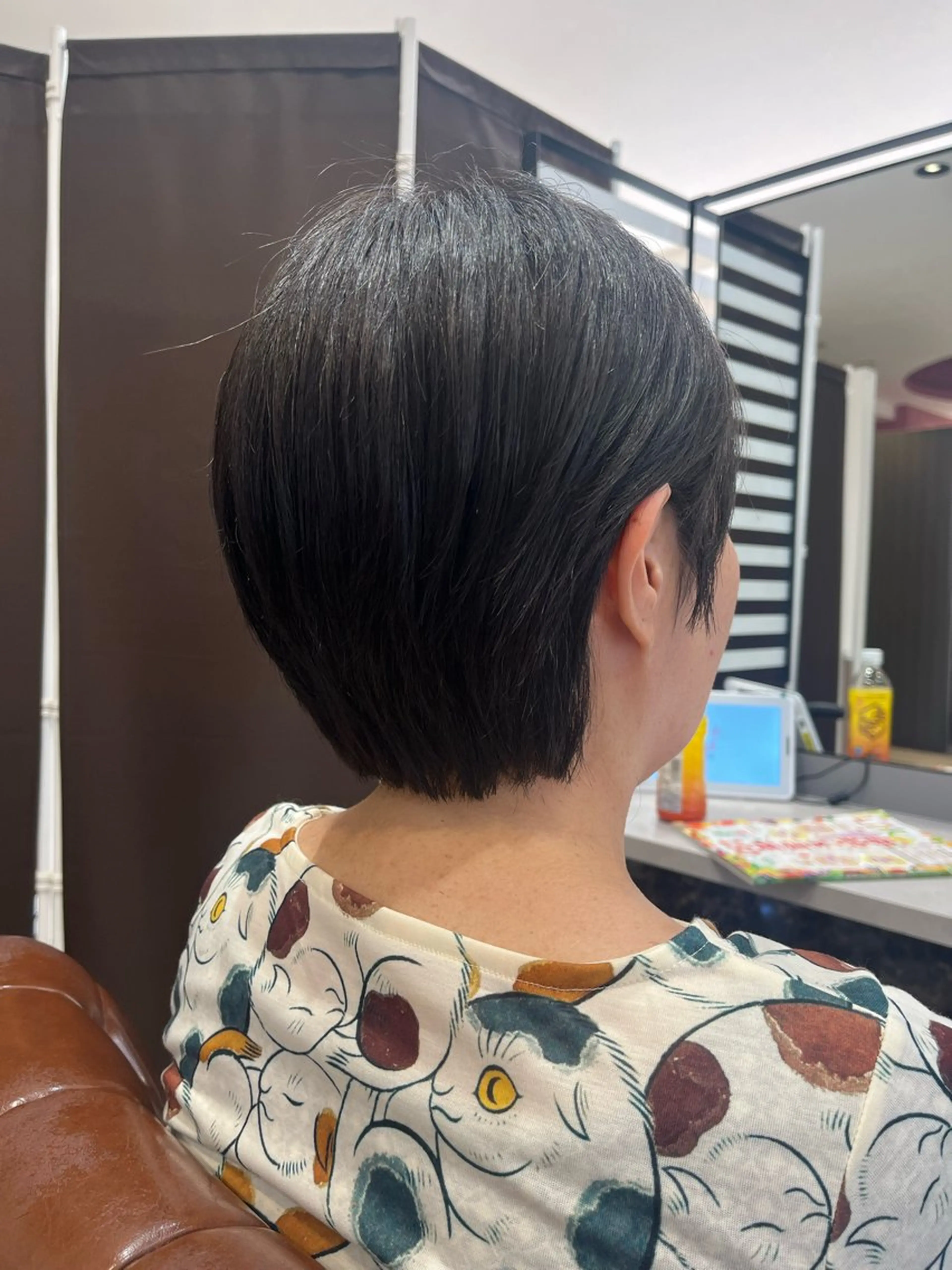 ショート ショートヘア 鳥見 若菜のヘアスタイル