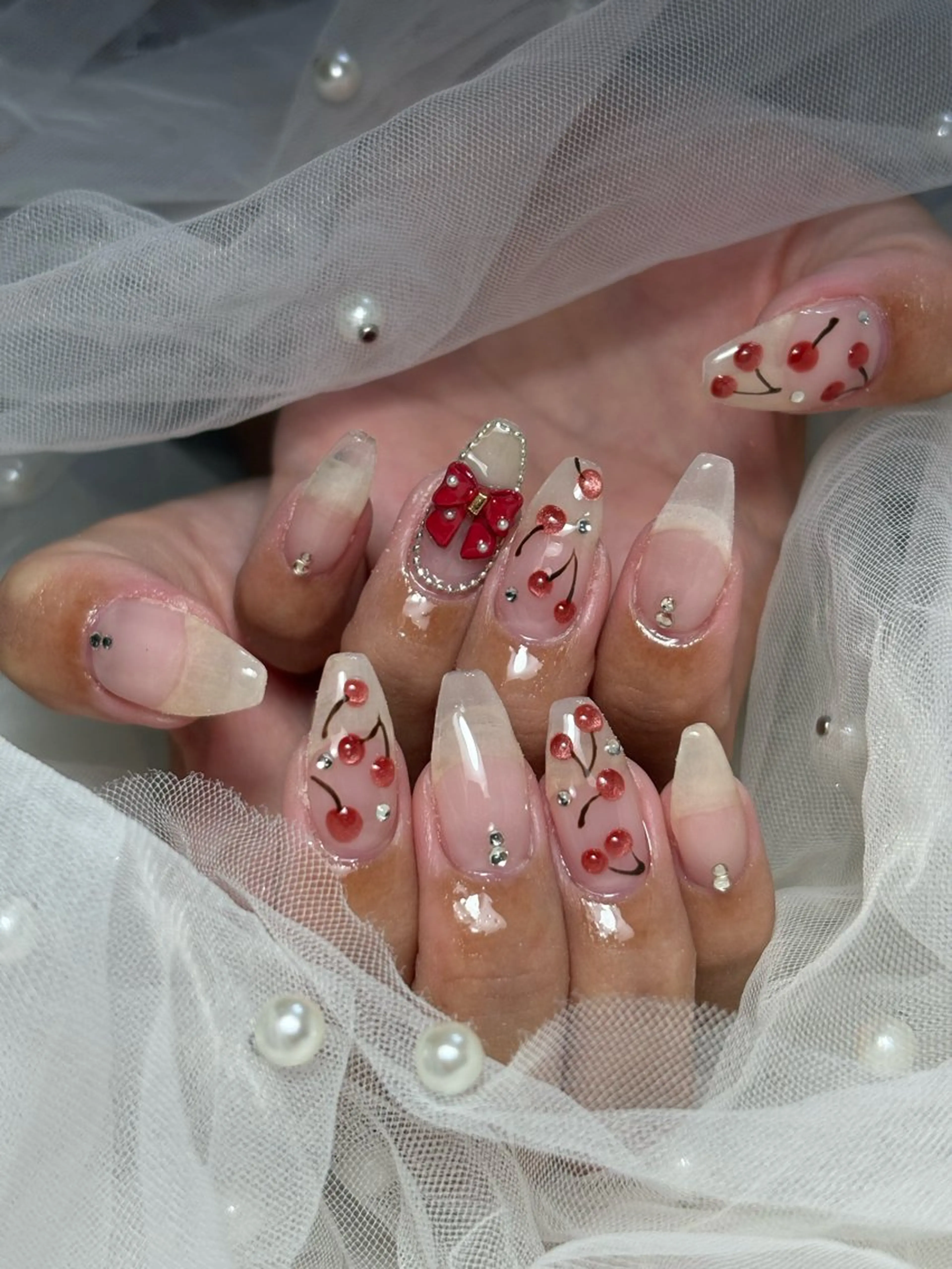 ネイル ハンドネイル フットネイル ✴︎ Delightのネイルデザイン