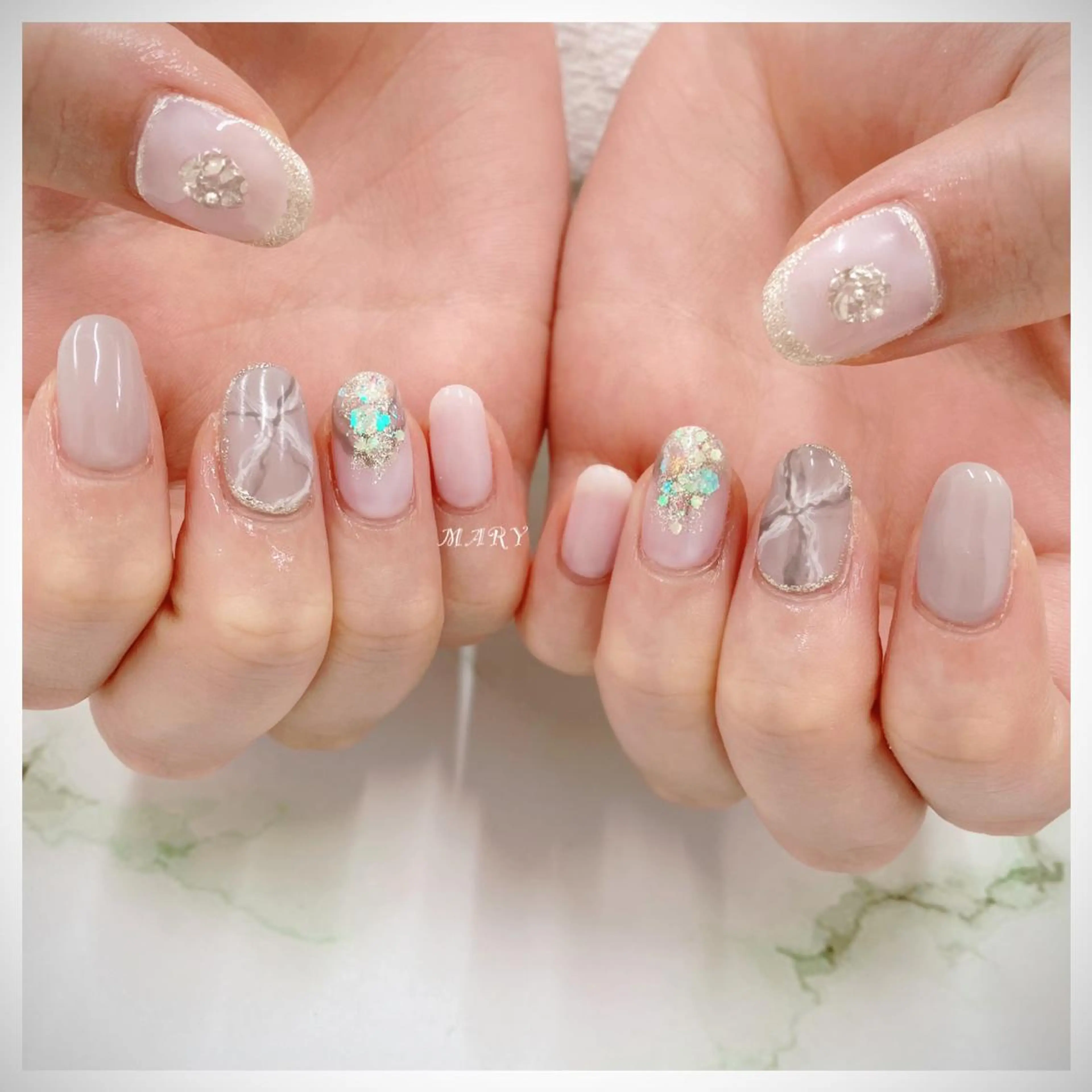 ネイル 大理石ネイル(マーブル) ニュアンスネイル ワンカラーネイル ハンドネイル Mary nail .narumiのネイルデザイン