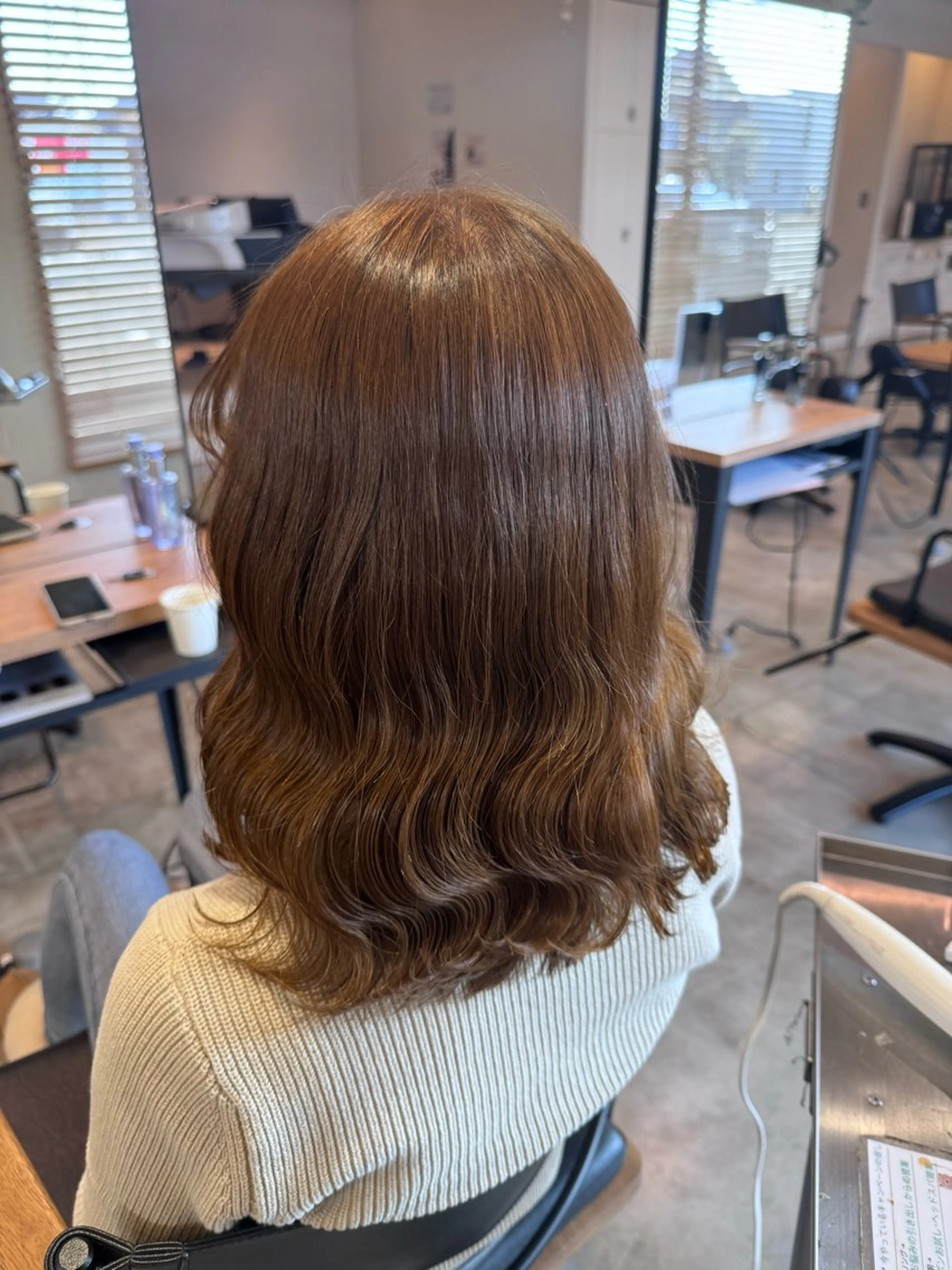 ミディアム 阿部 祐華のヘアスタイル