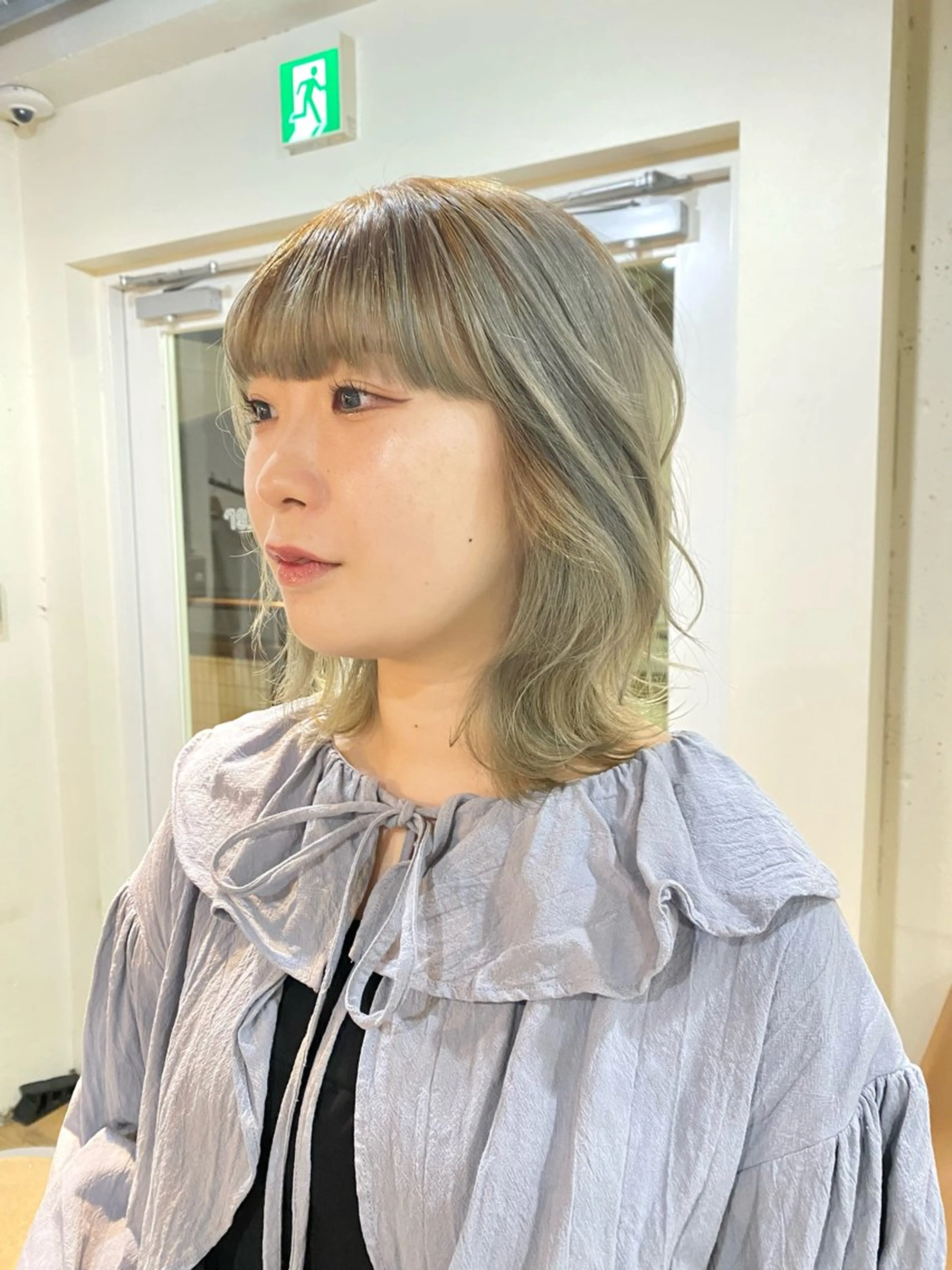 ミディアム カラー パーマ 竹内 柚子のヘアスタイル