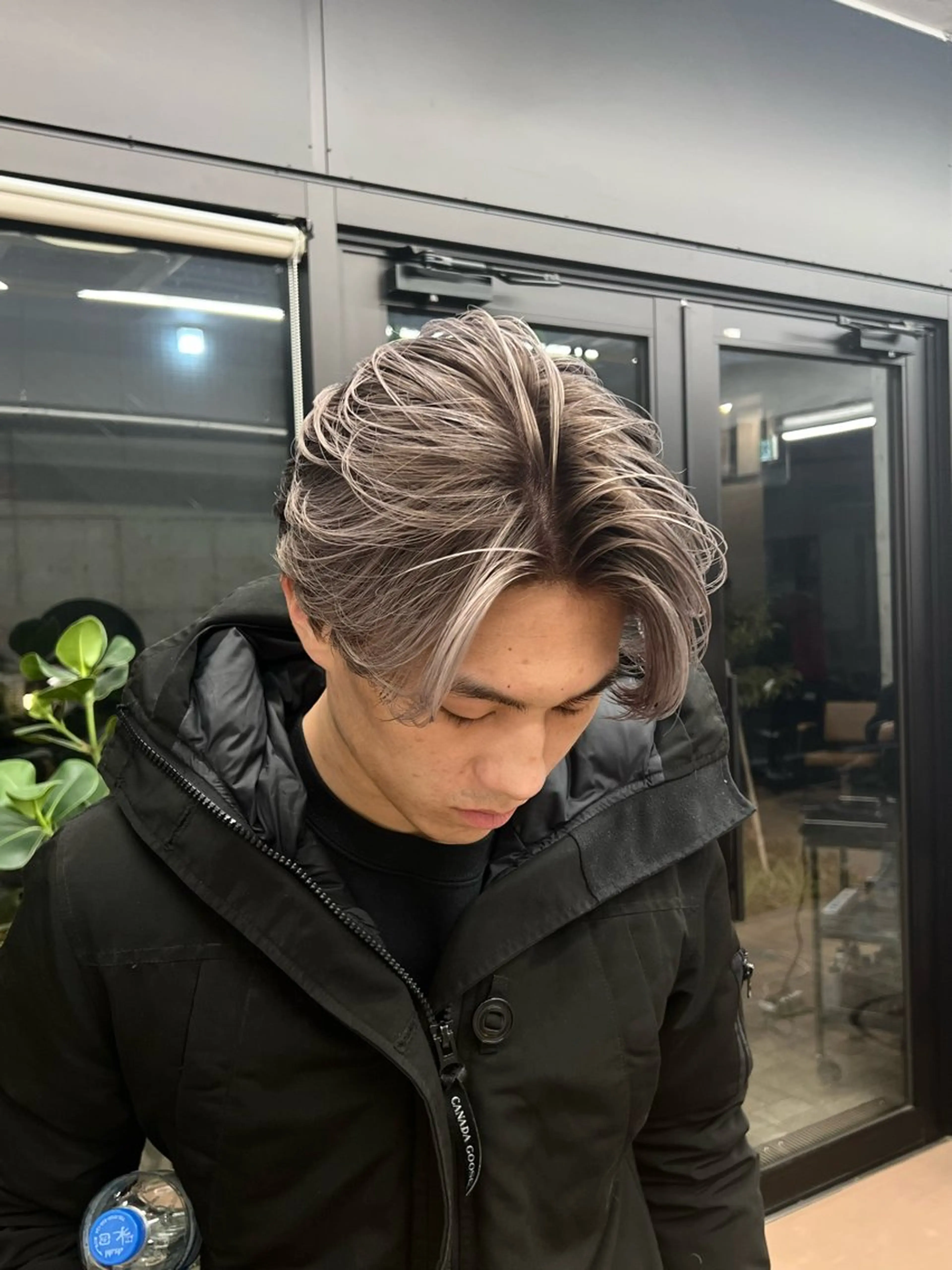 ミディアム レイヤーカット ヘアカラー kouji メンズバレイヤージュのヘアスタイル