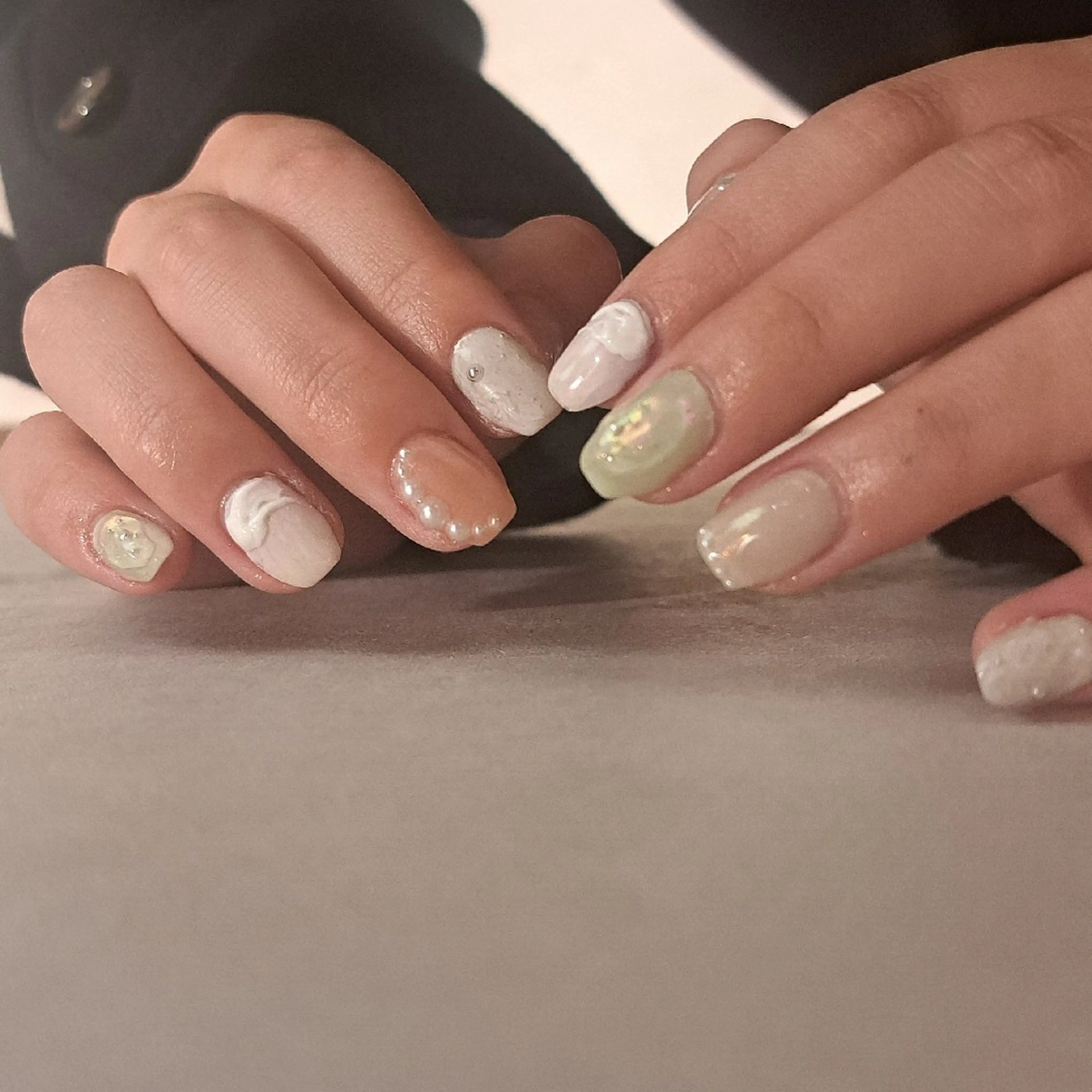 ネイル アートネイル ジェルネイル 韓国ネイル 持ち込み ニュアンスネイル ハンドネイル Nail mood デザイン持ち込みokのネイルデザイン