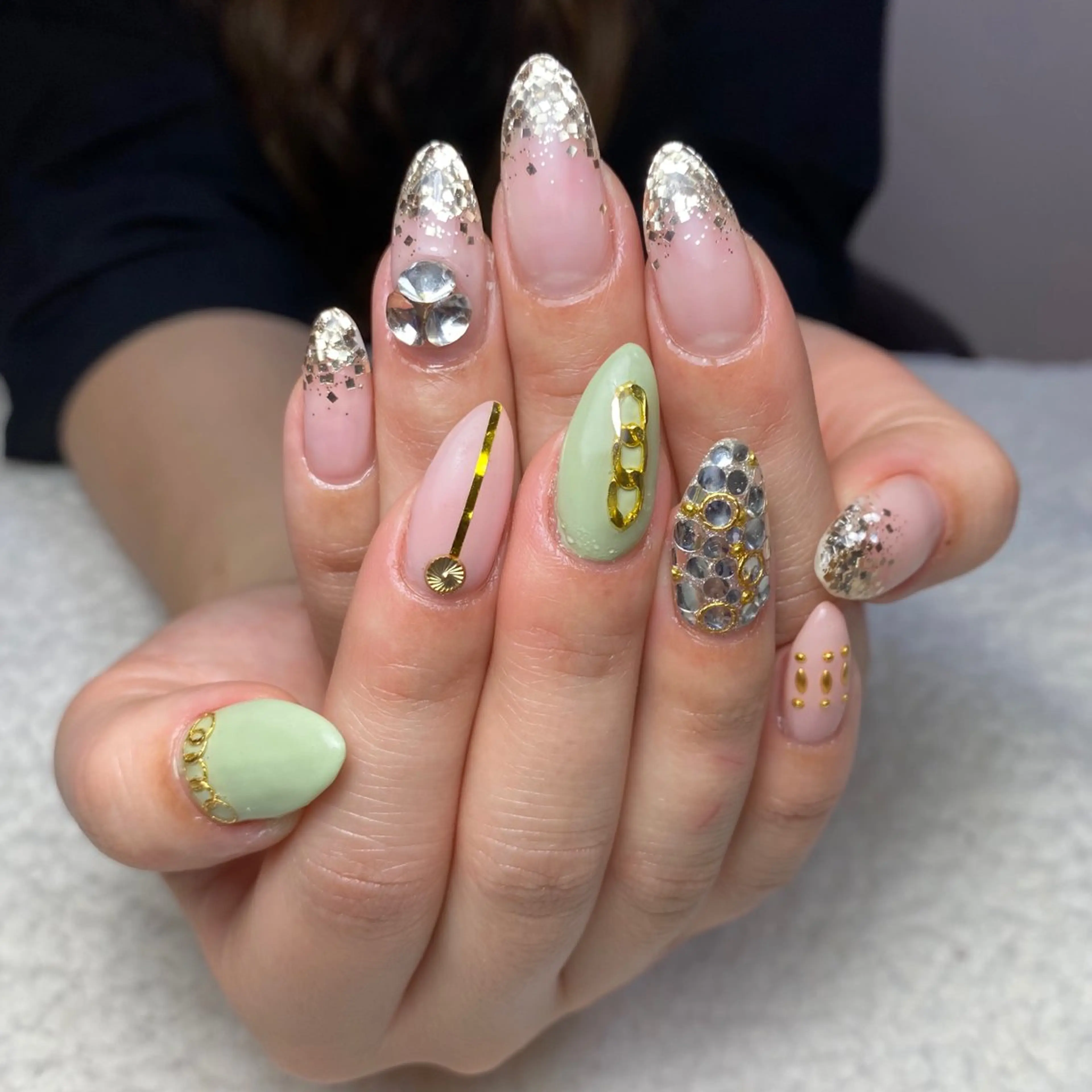 ネイル ラメ(グリッター) ハンドネイル COCO+所属・COCO +のエステ・リラクイメージ