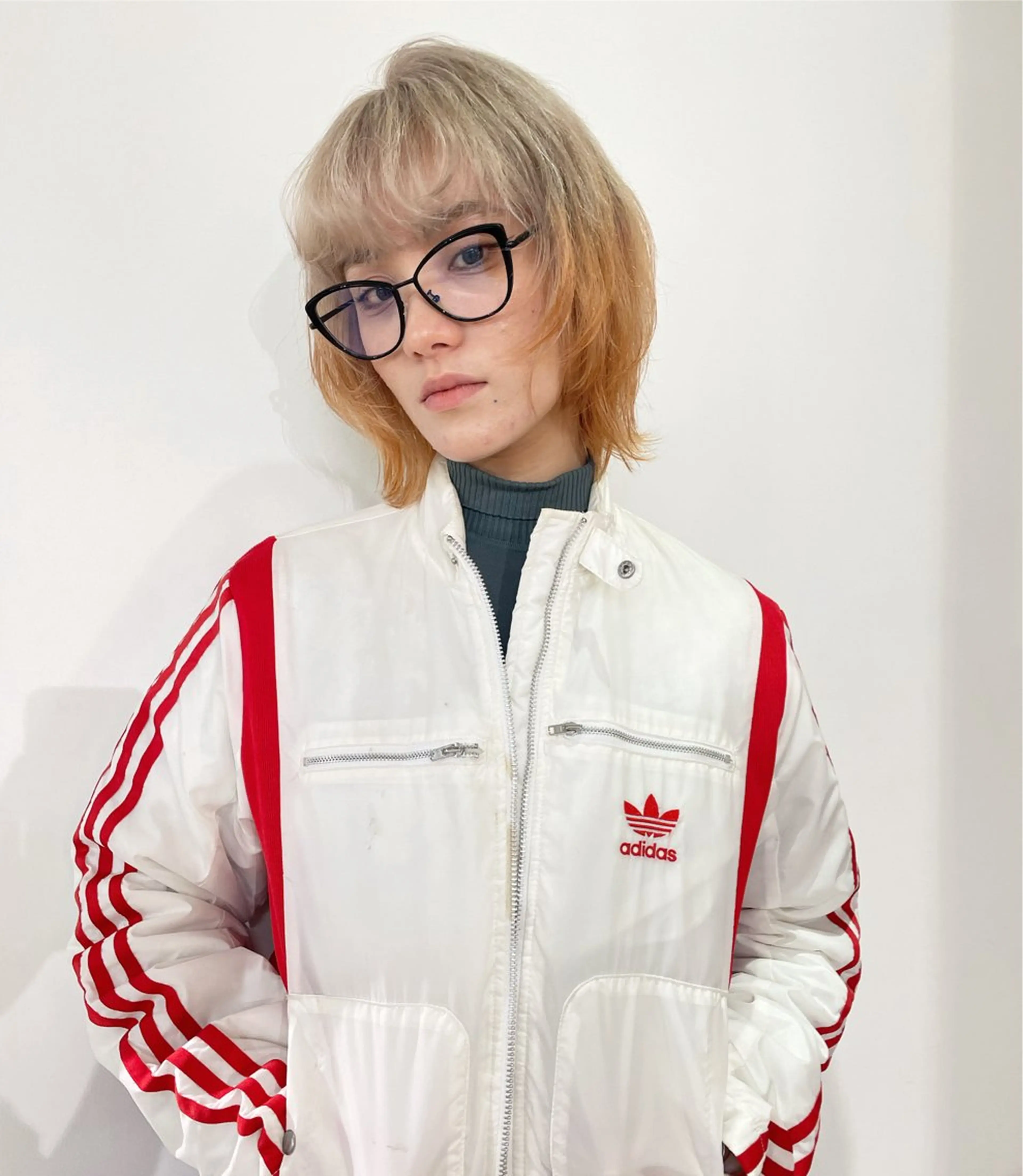 期間限定‼️【ブリーチ1回 ＋ デザインカラー ＋ トリートメント】デザインカラーで周りと差をつける🌈✨の写真